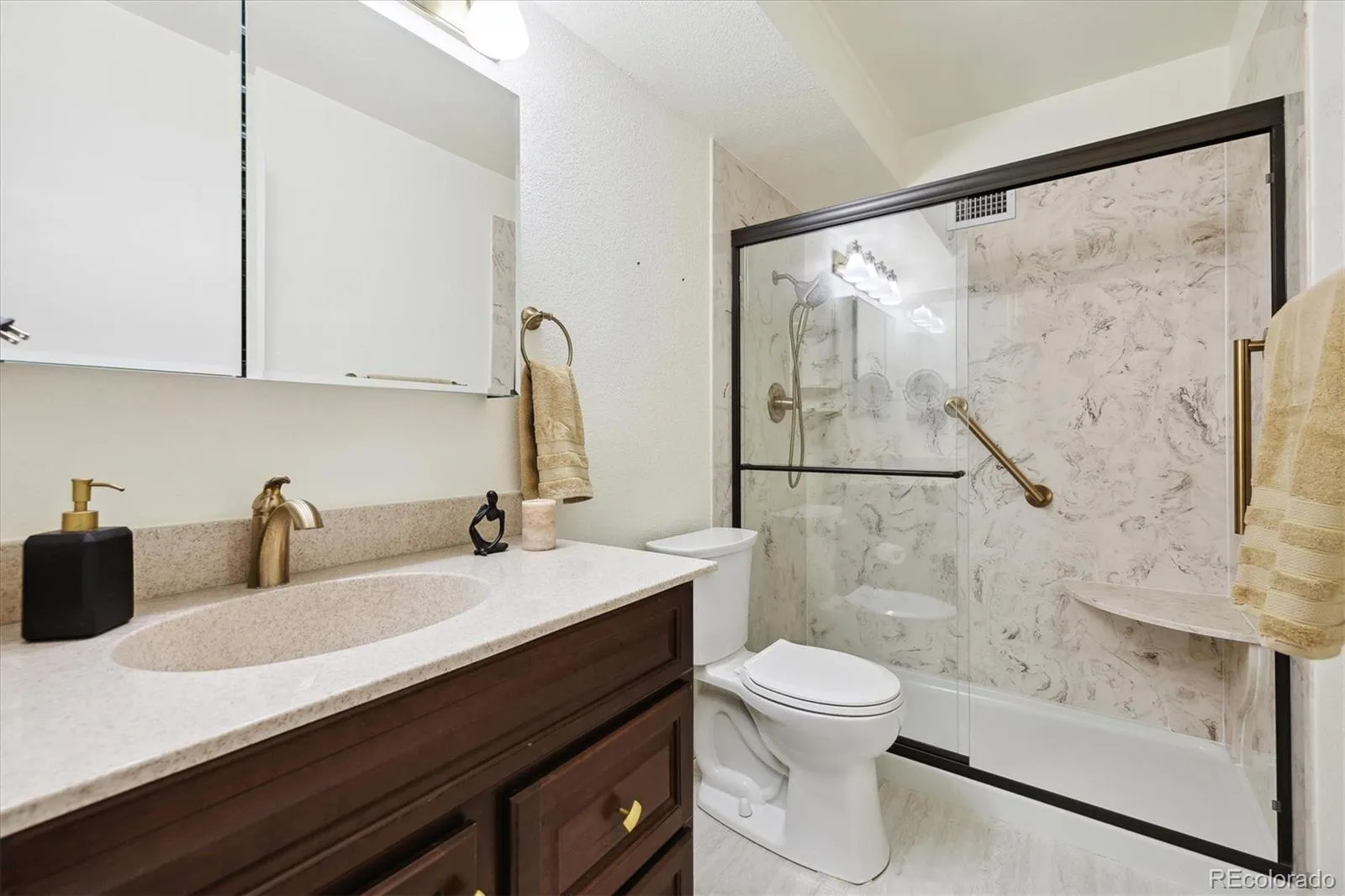 660 S Alton Way #3B Denver CO 80247 MLS #REC3777481 04282026005014 1600 16