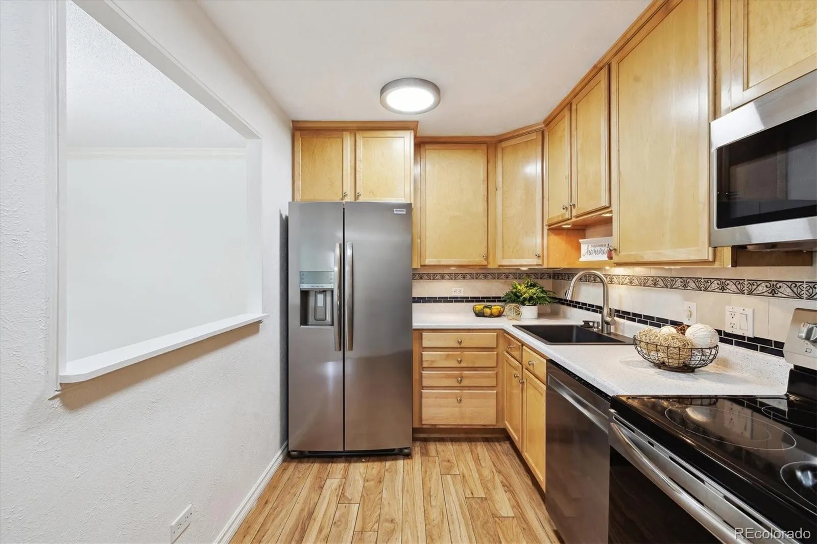 660 S Alton Way #3B Denver CO 80247 MLS #REC3777481 04282026005014 1600 5
