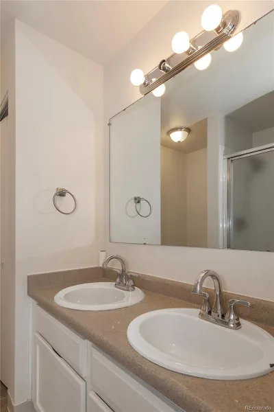 2280 S Oswego Way #305 Aurora CO 80014 | MLS #REC3780157 05132026205421 800 17