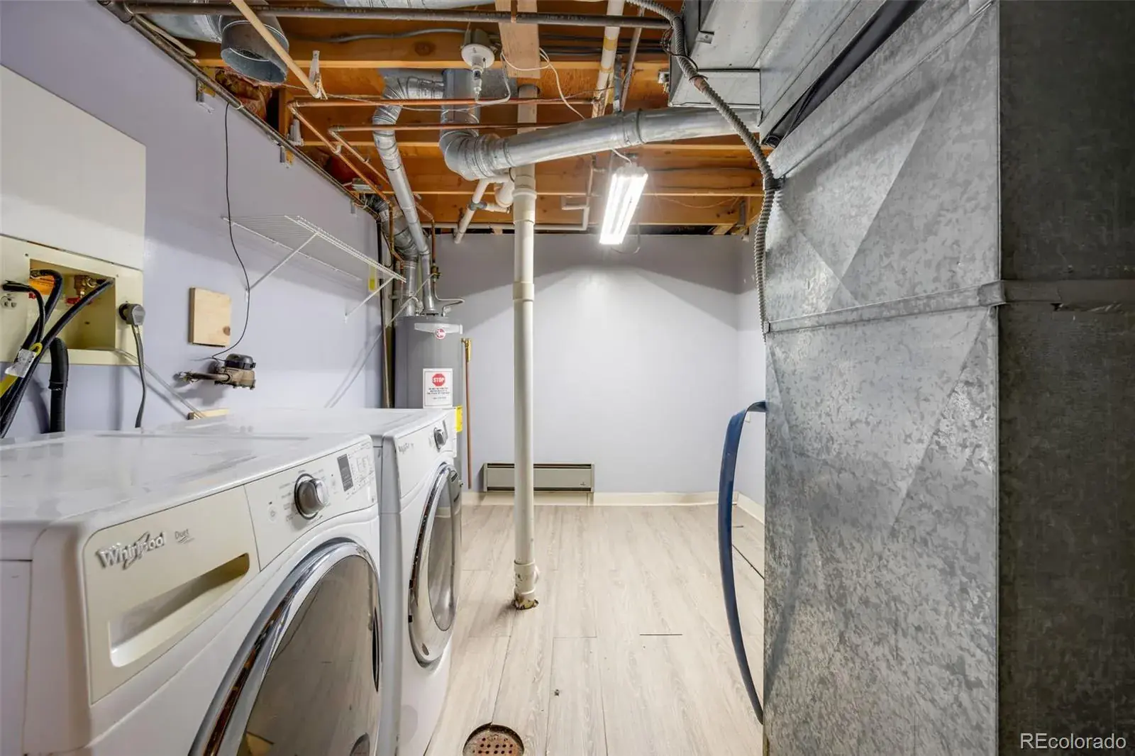 12242025230221 1600 20