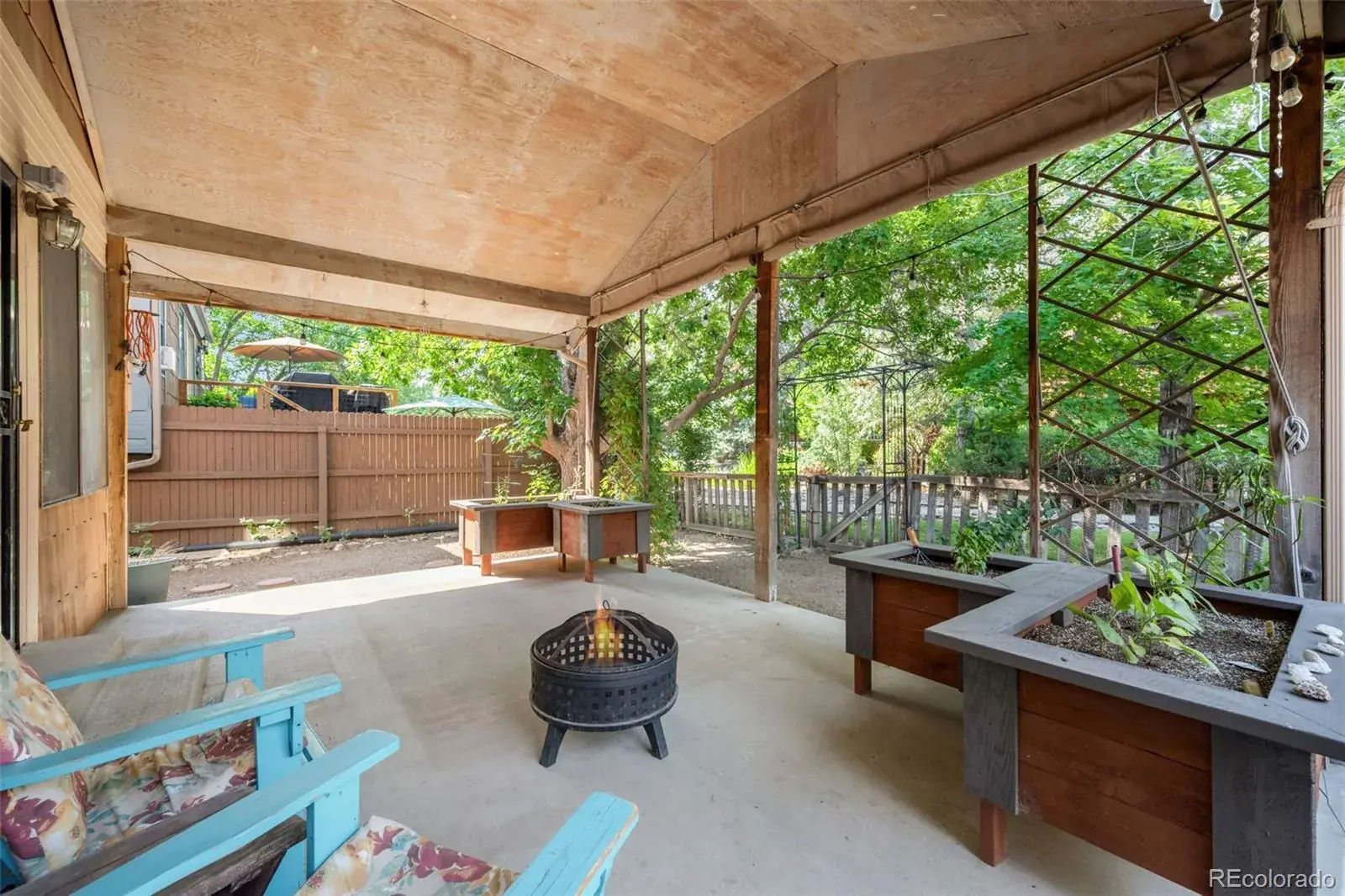 12242025230221 1600 23