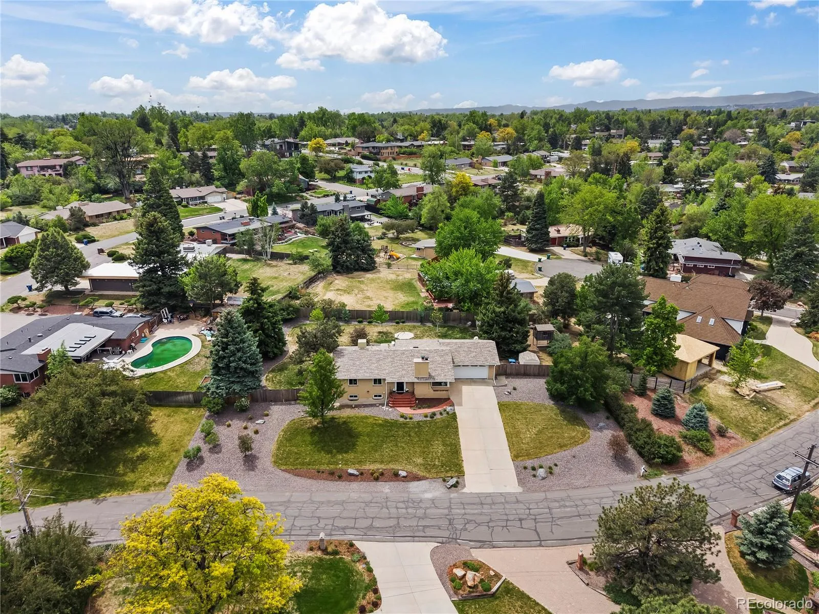 24 Rangeview Drive Wheat Ridge CO 80215 MLS #REC3780920 05152026031906 1600 29