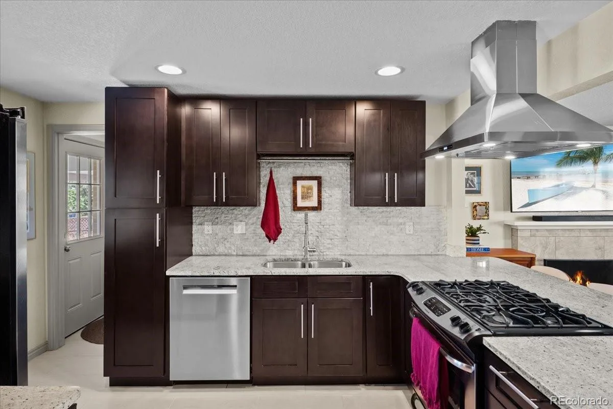 4751 W 66th Avenue Arvada CO 80003 MLS #REC3783099 06172026193527 1200 21