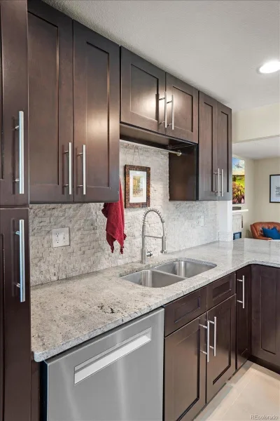 4751 W 66th Avenue Arvada CO 80003 MLS #REC3783099 06172026193527 800 20