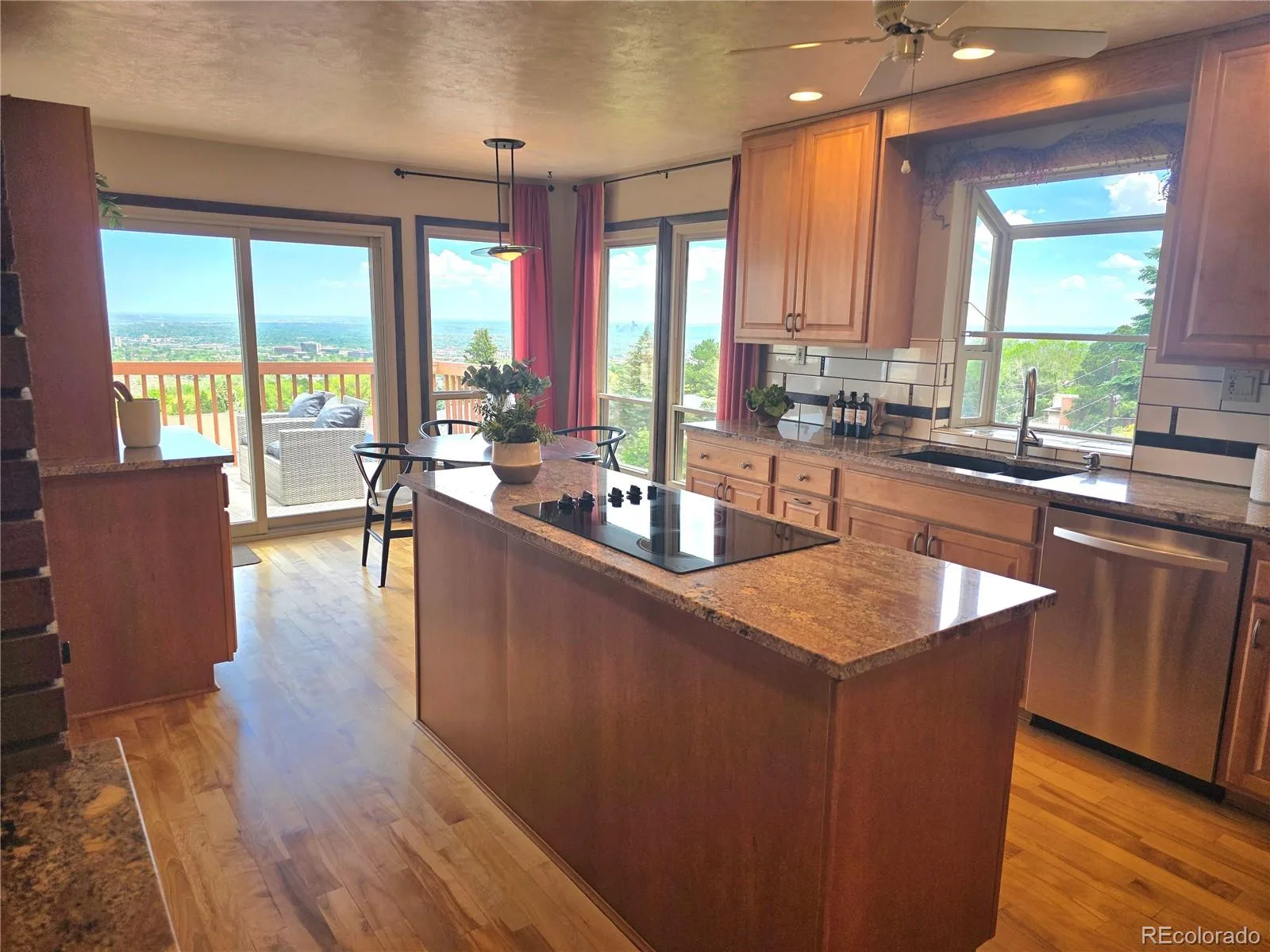 14081 W Exposition Drive Lakewood CO 80228 MLS #REC3784998 06092026012239 1600 11