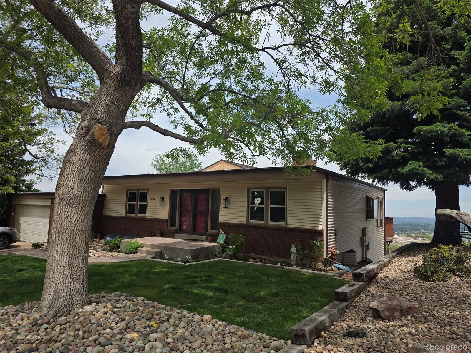 14081 W Exposition Drive Lakewood CO 80228 MLS #REC3784998 06092026012239 1600 2