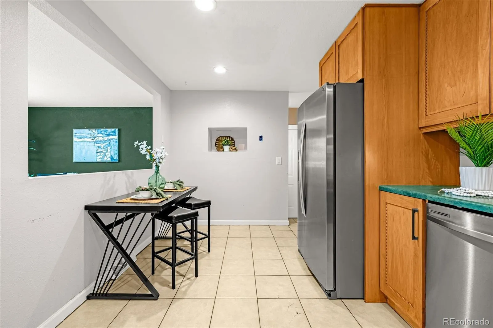 12164 E Ohio Avenue Aurora CO 80012 MLS #REC3785037 05232026093622 1600 9