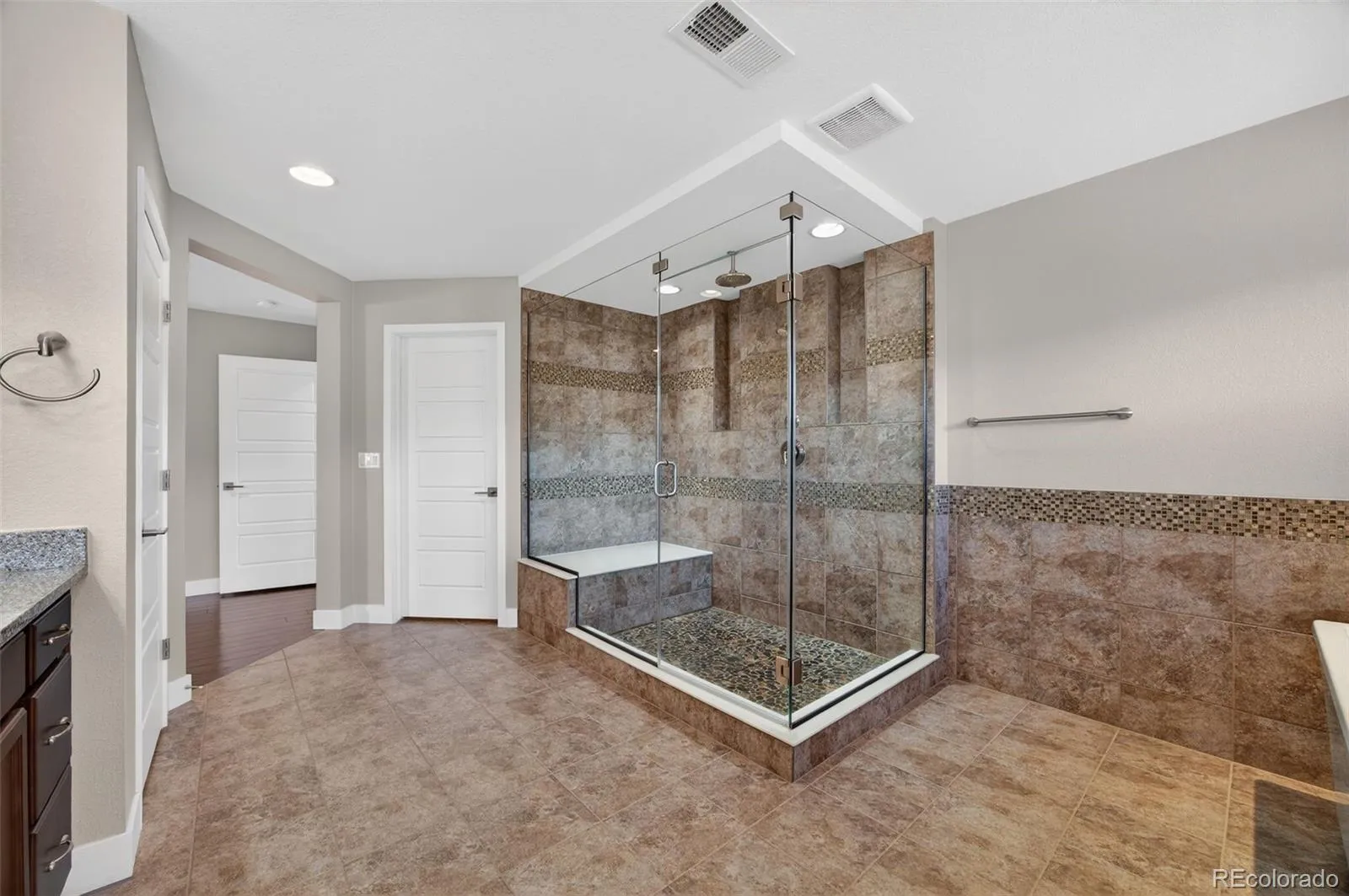 8803 Flattop Street Arvada CO 80007 MLS #REC3786990 05202026222309 1600 29