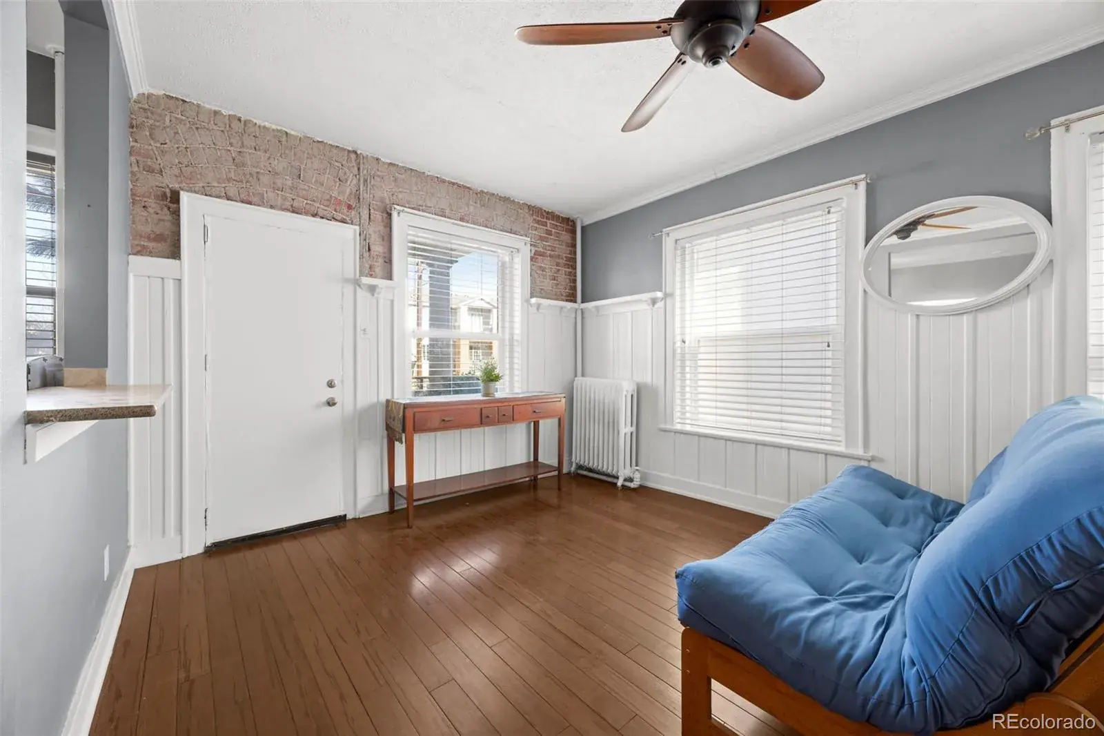1376 N Pearl Street #211 Denver CO 80203 MLS #REC3787188 12052025003327 1600 11