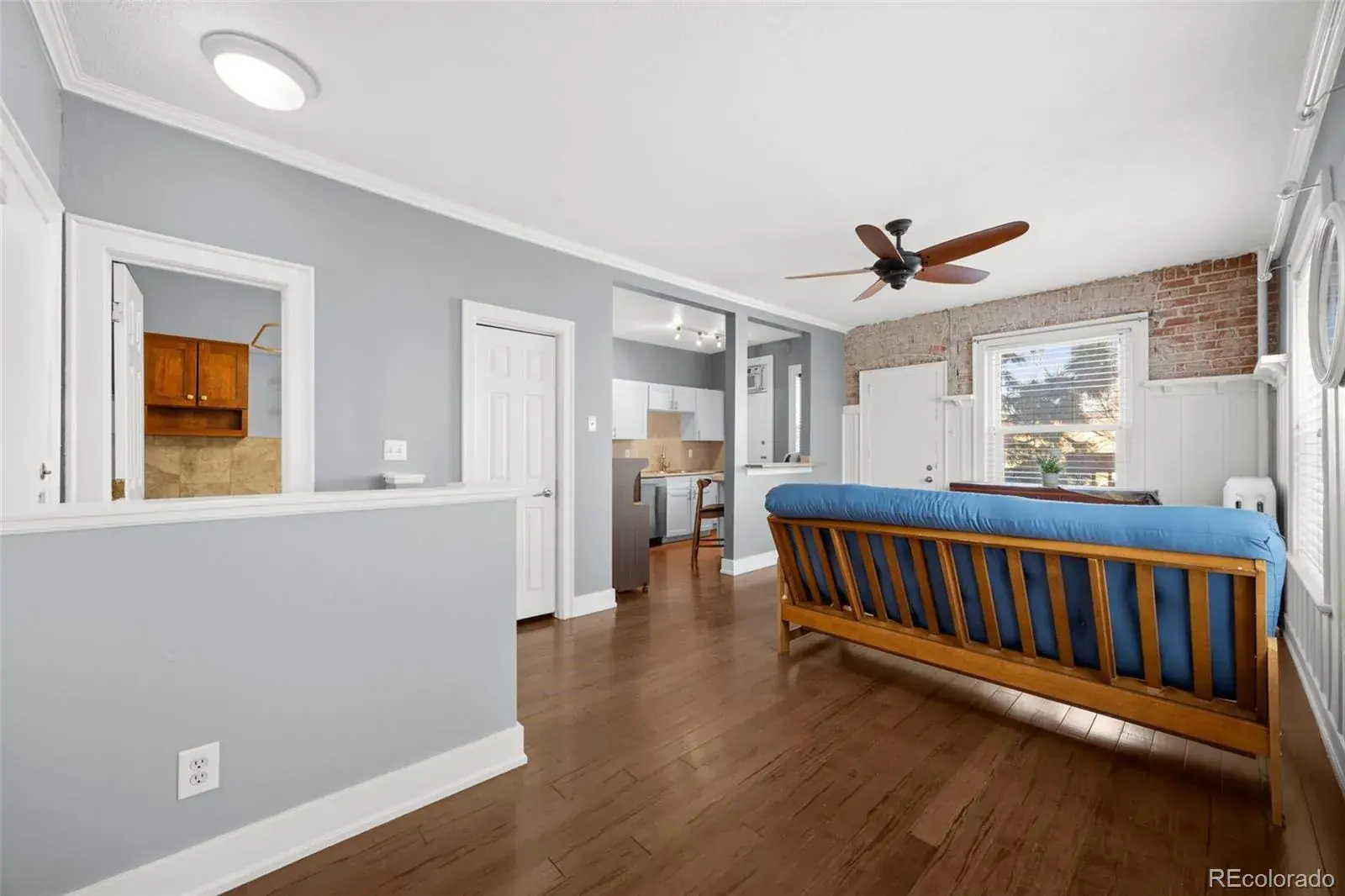 1376 N Pearl Street #211 Denver CO 80203 MLS #REC3787188 12052025003327 1600 14