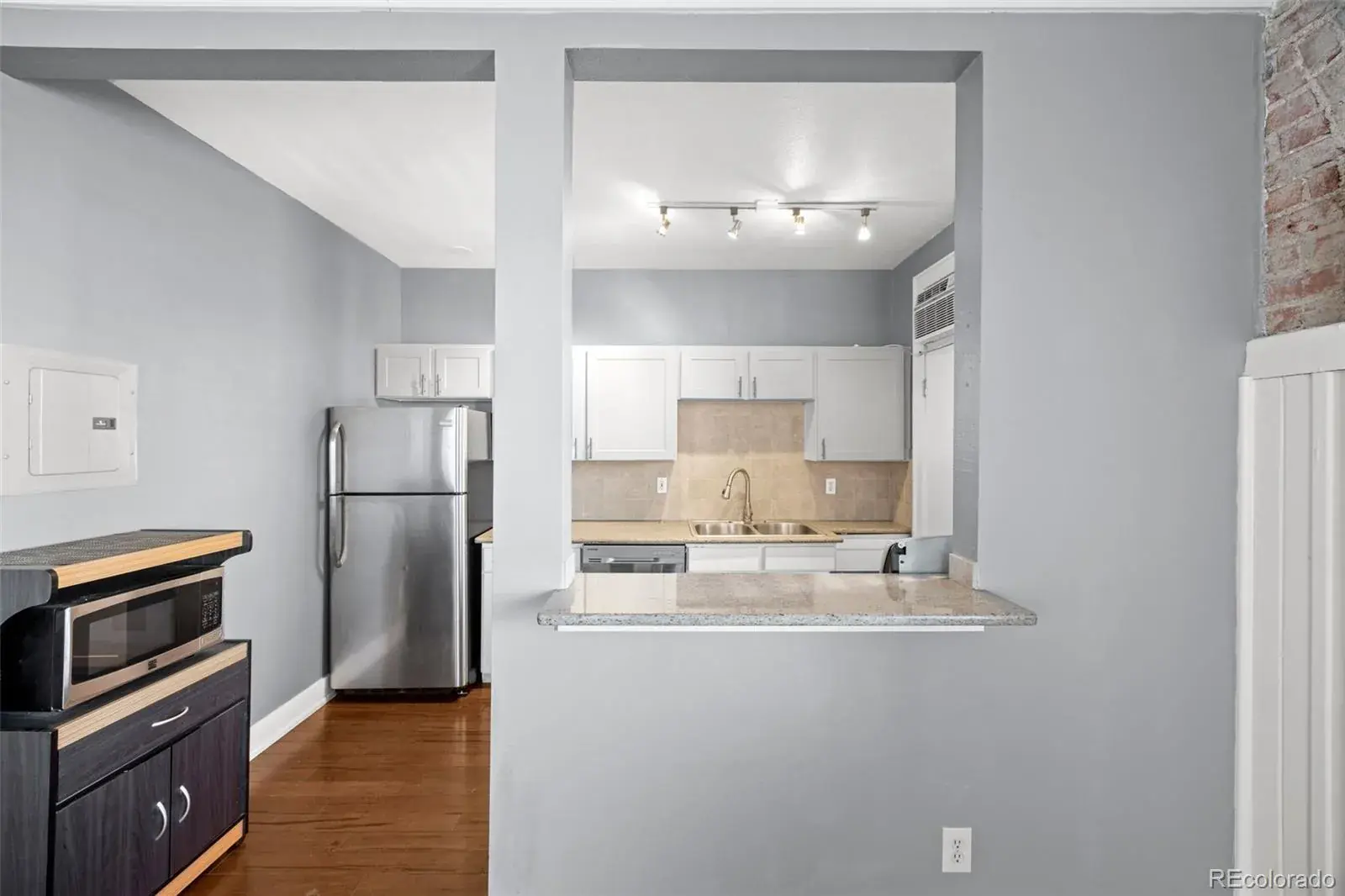 1376 N Pearl Street #211 Denver CO 80203 MLS #REC3787188 12052025003327 1600 20
