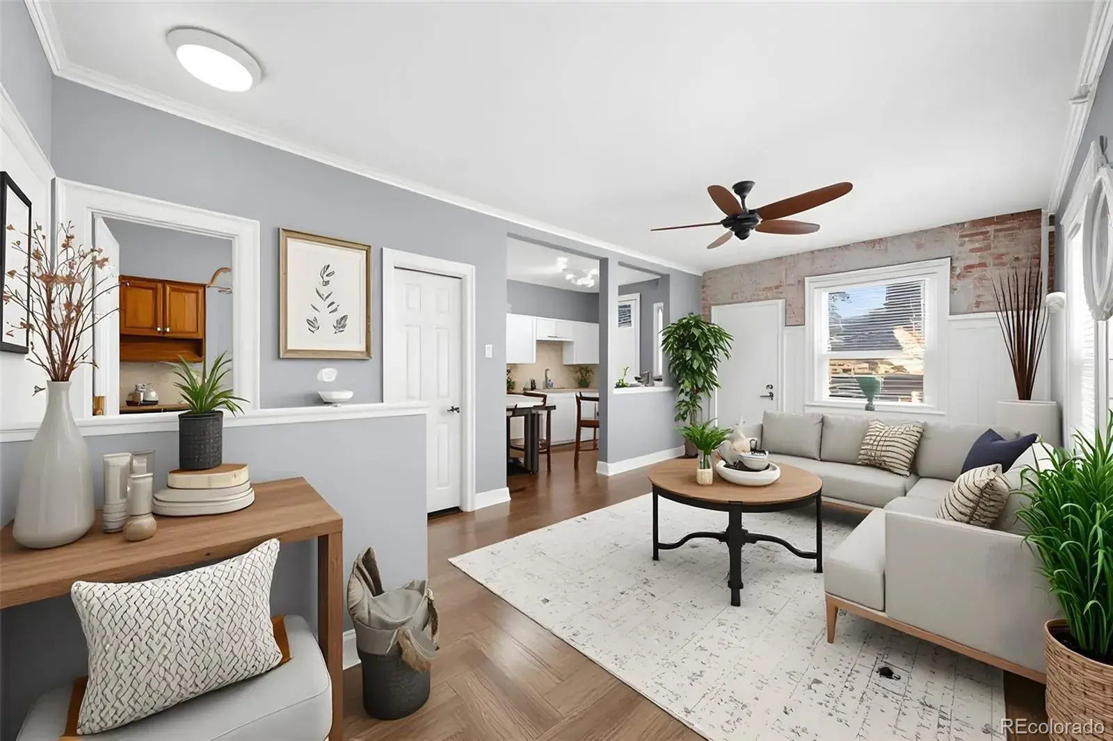1376 N Pearl Street #211 Denver CO 80203 MLS #REC3787188 12052025003327 1600 8