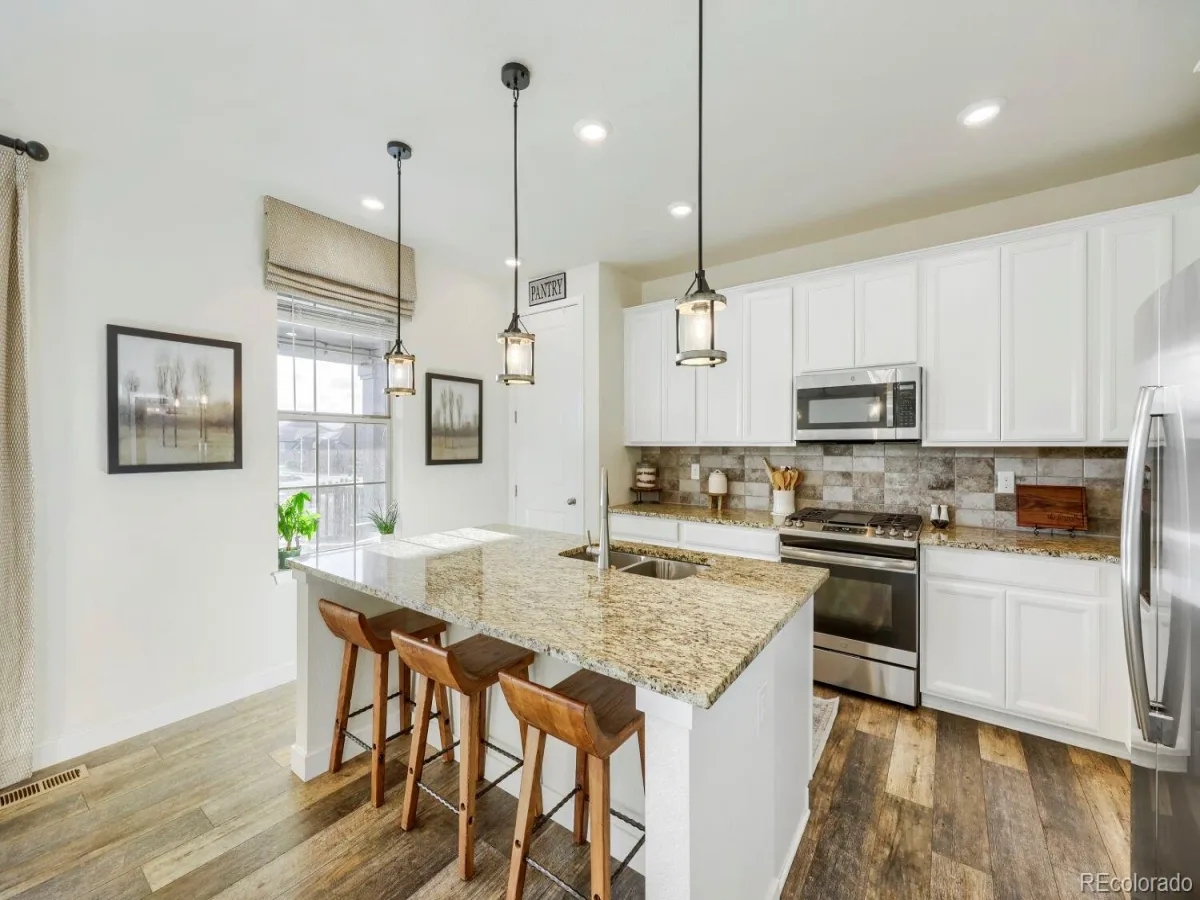 7843 Fraser River Circle Littleton CO 80125 | MLS #REC3787669 07242026221002 1200 2