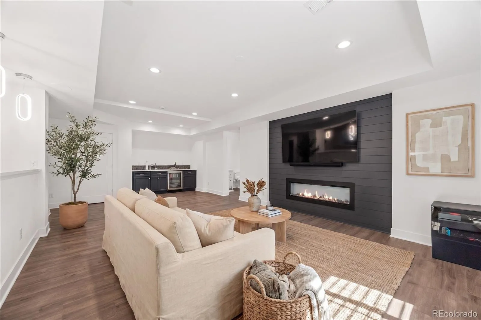 7184 S Shady Grove Court Aurora CO 80016 MLS #REC3789694 05242026191517 1600 38