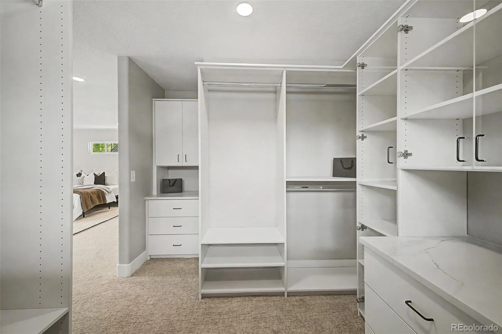 3081 S Ash Street Denver CO 80222 | MLS #REC3791847 08112026191251 1600 23