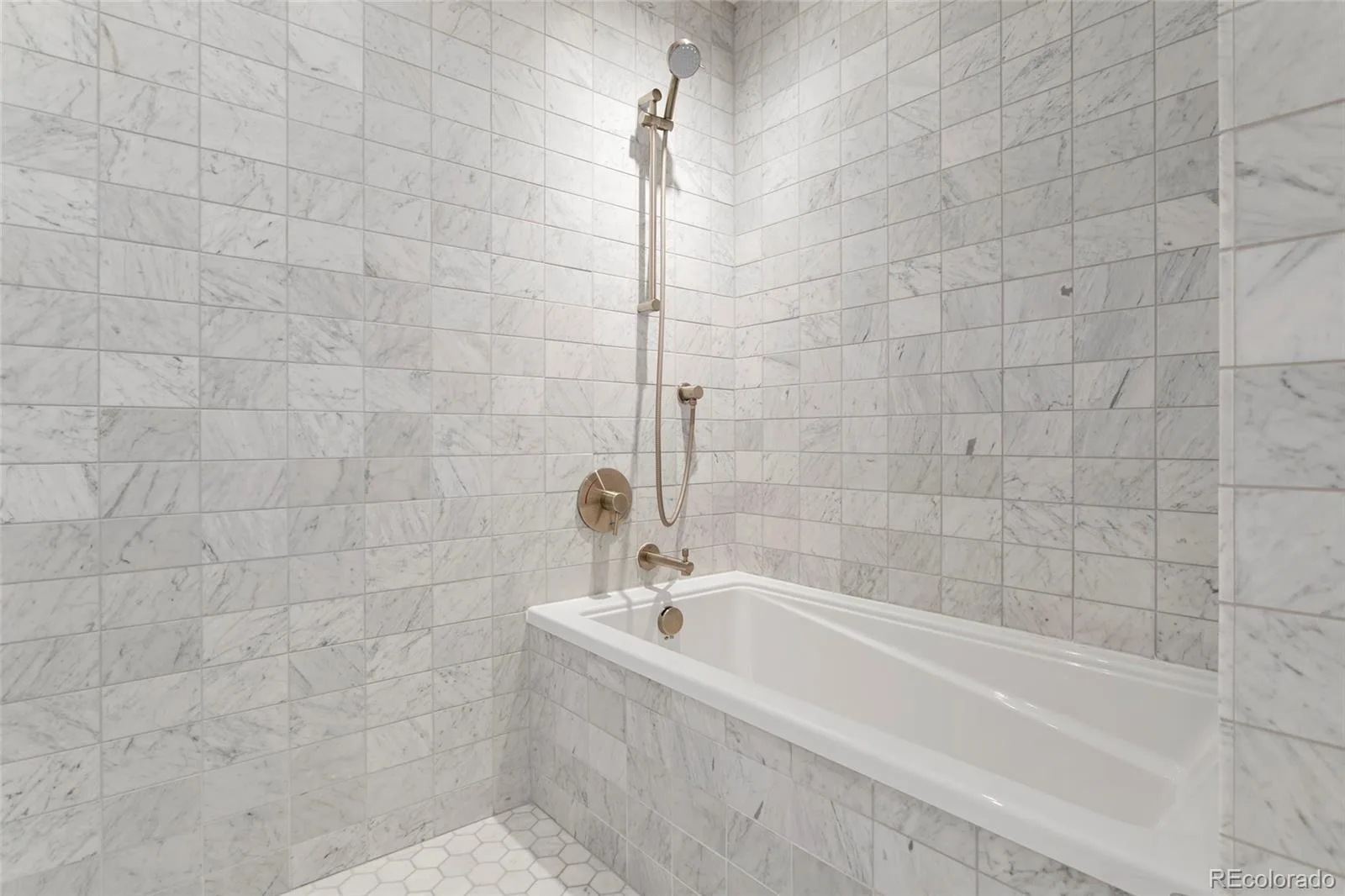 1750 Wewatta Street #1307 Denver CO 80202 MLS #REC3792389 07032026193843 1600 17