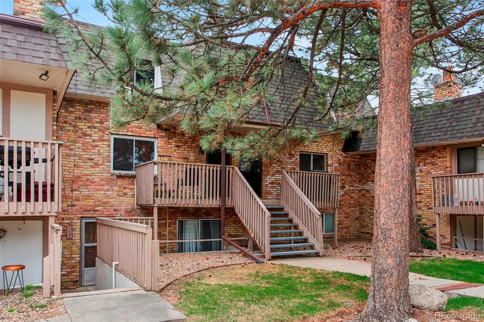 2190 S Holly Street #225 Denver CO 80222 MLS #REC3793437 05292026180923 1600 18