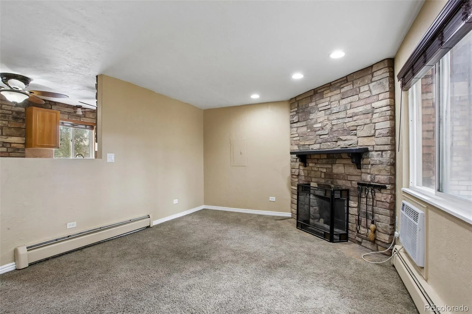 2190 S Holly Street #225 Denver CO 80222 MLS #REC3793437 05292026180923 1600 2