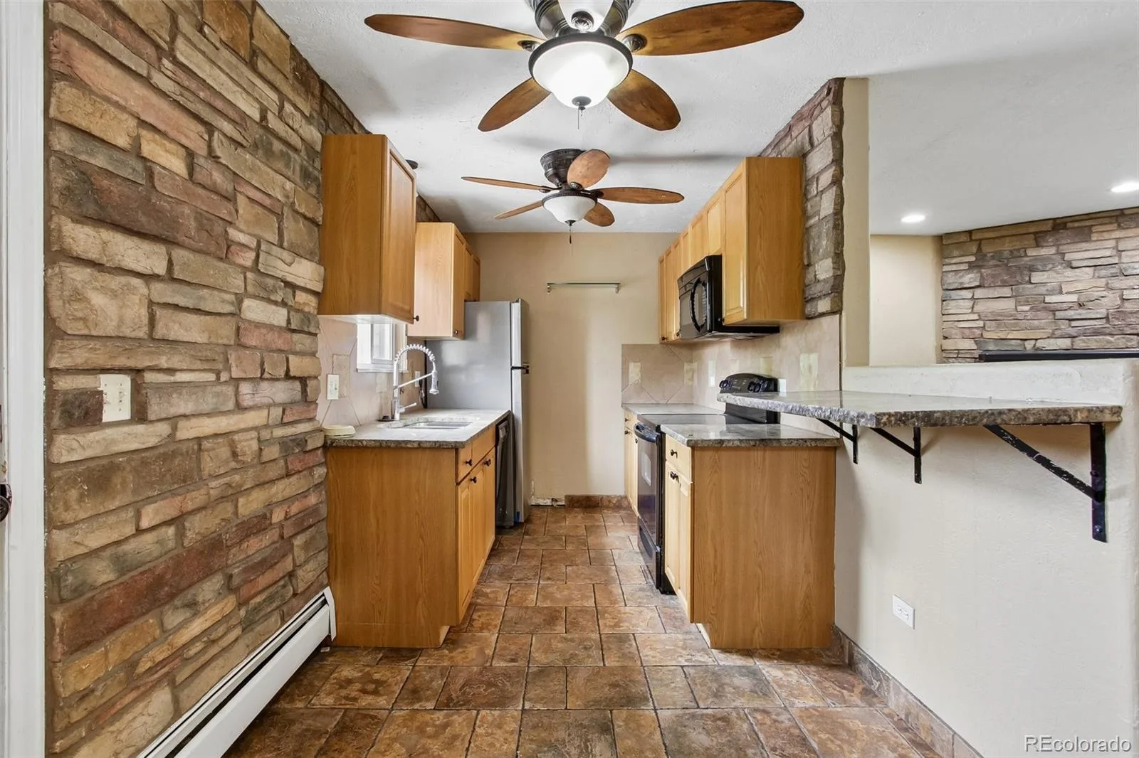 2190 S Holly Street #225 Denver CO 80222 MLS #REC3793437 05292026180923 1600 5