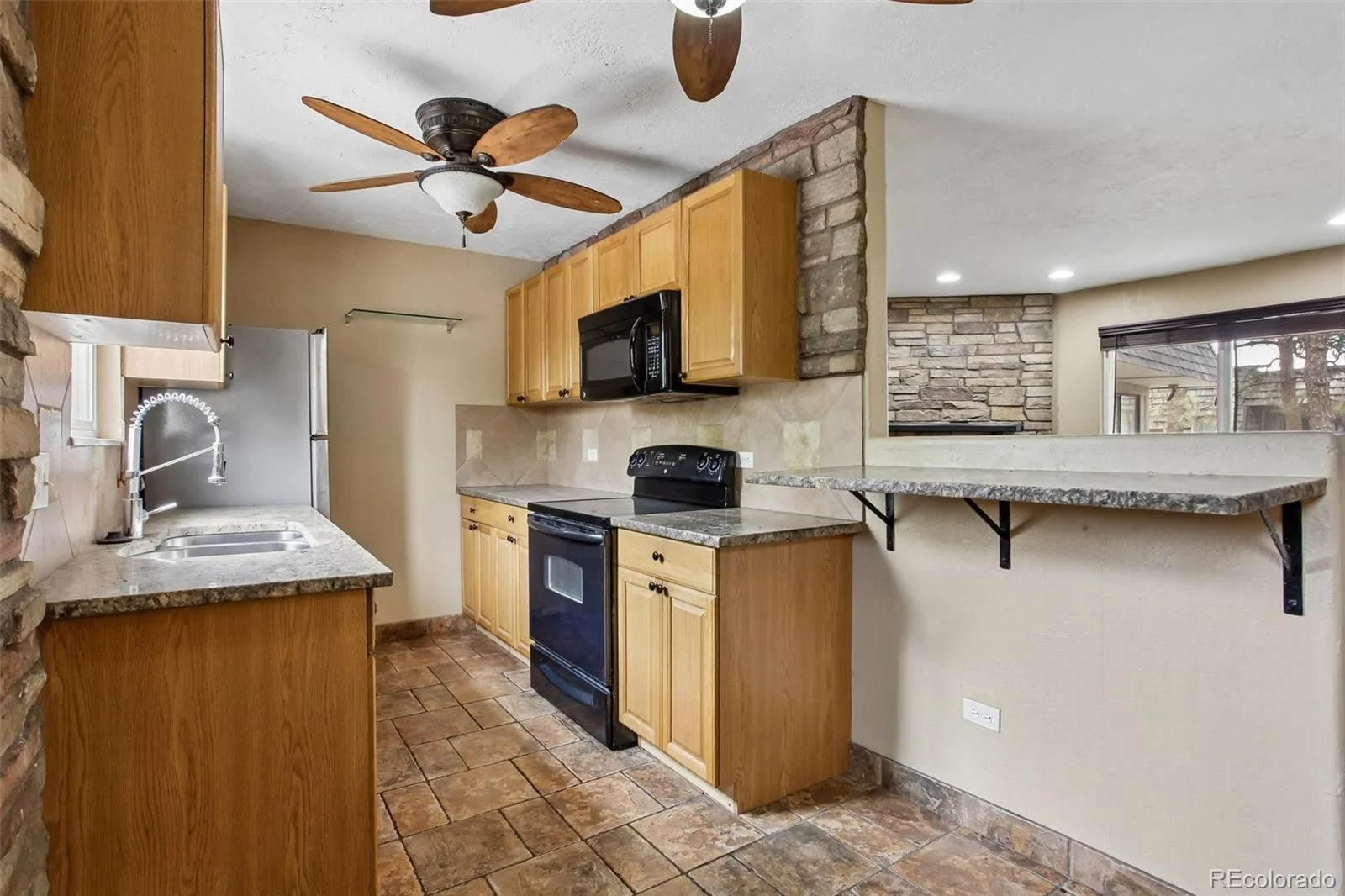 2190 S Holly Street #225 Denver CO 80222 MLS #REC3793437 05292026180923 1600 6