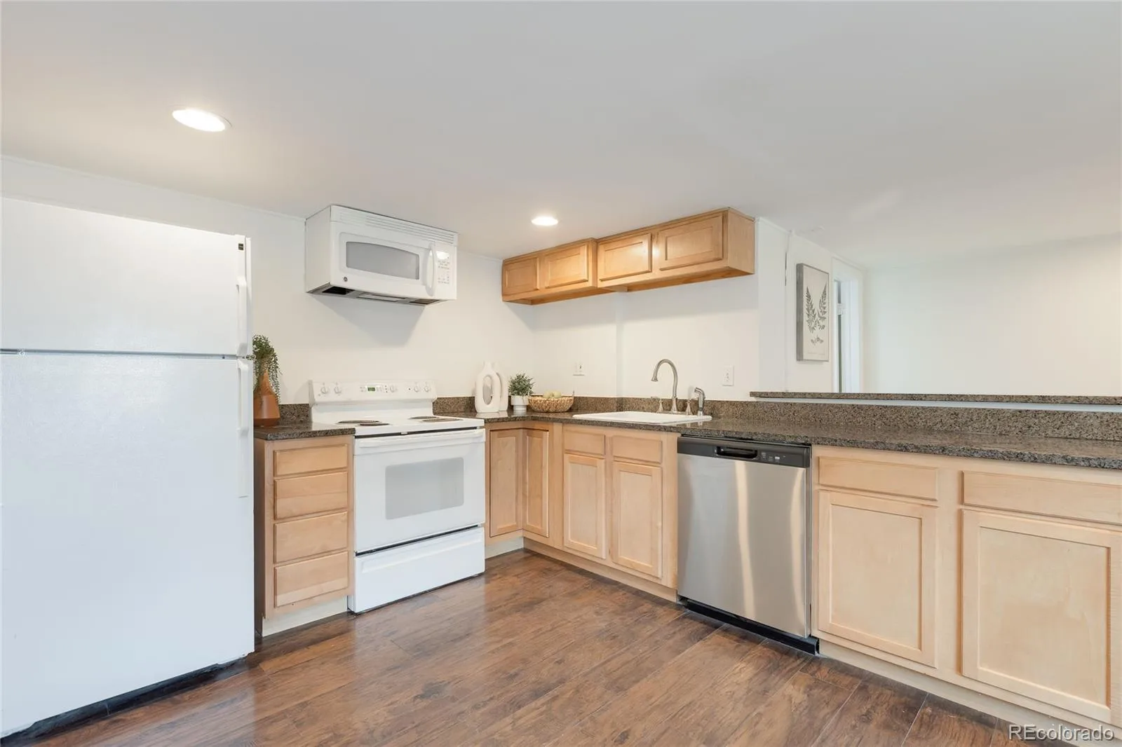 2480 Yates Street Denver CO 80212 MLS #REC3794654 07022026213216 1600 28