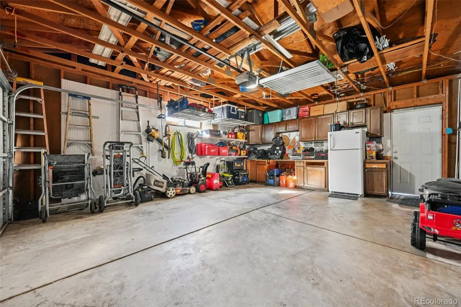 03252026054901 1600 30