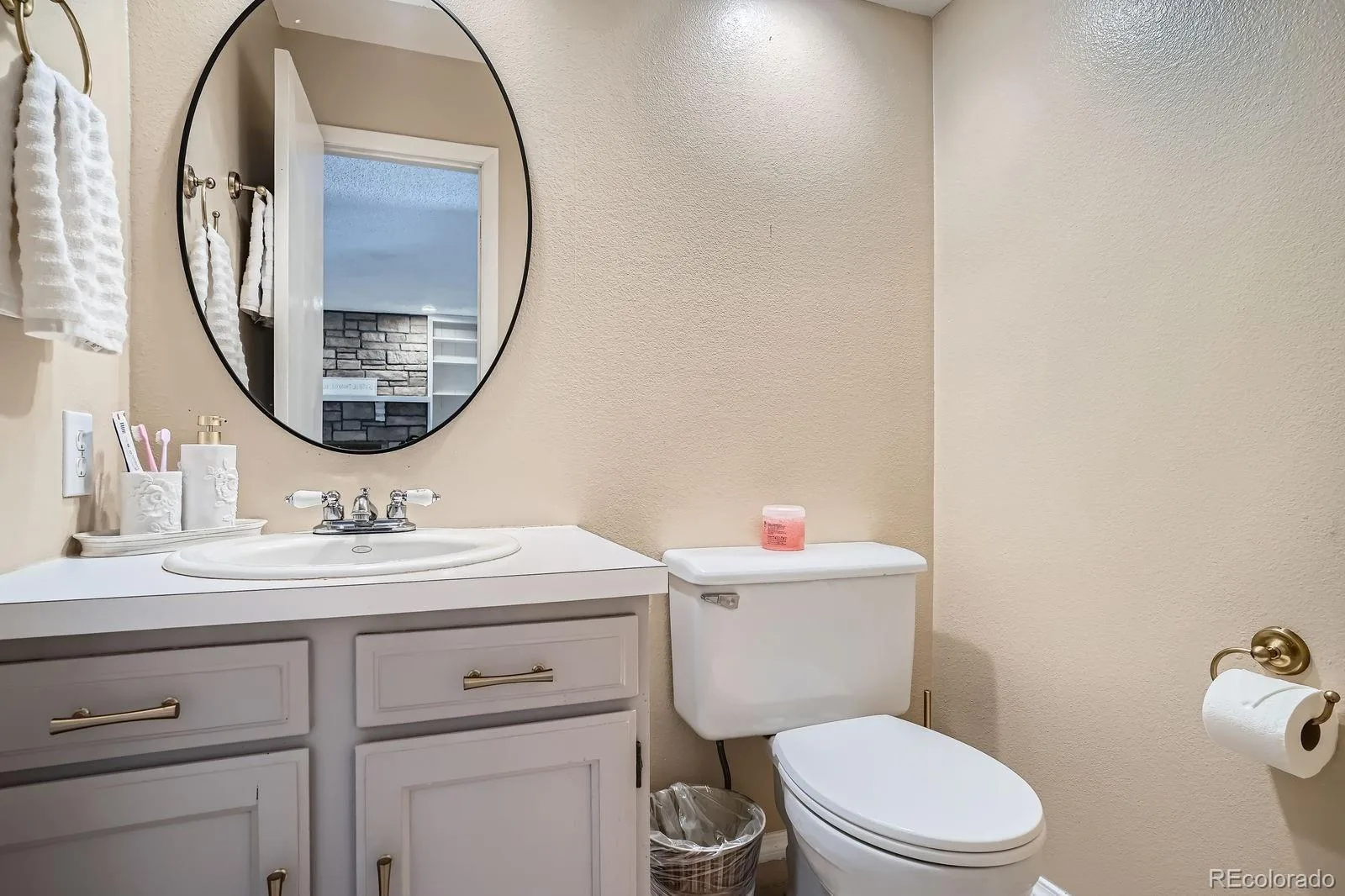 2514 S Elkhart Street Aurora CO 80014 | MLS #REC3796974 09262026213839 1600 11
