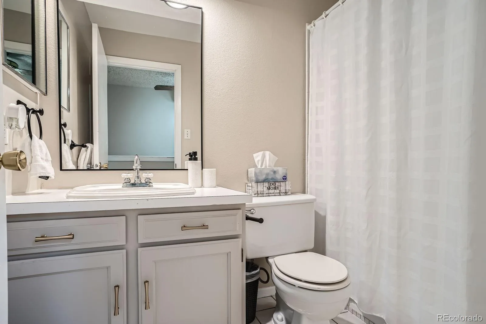2514 S Elkhart Street Aurora CO 80014 | MLS #REC3796974 09262026213839 1600 15