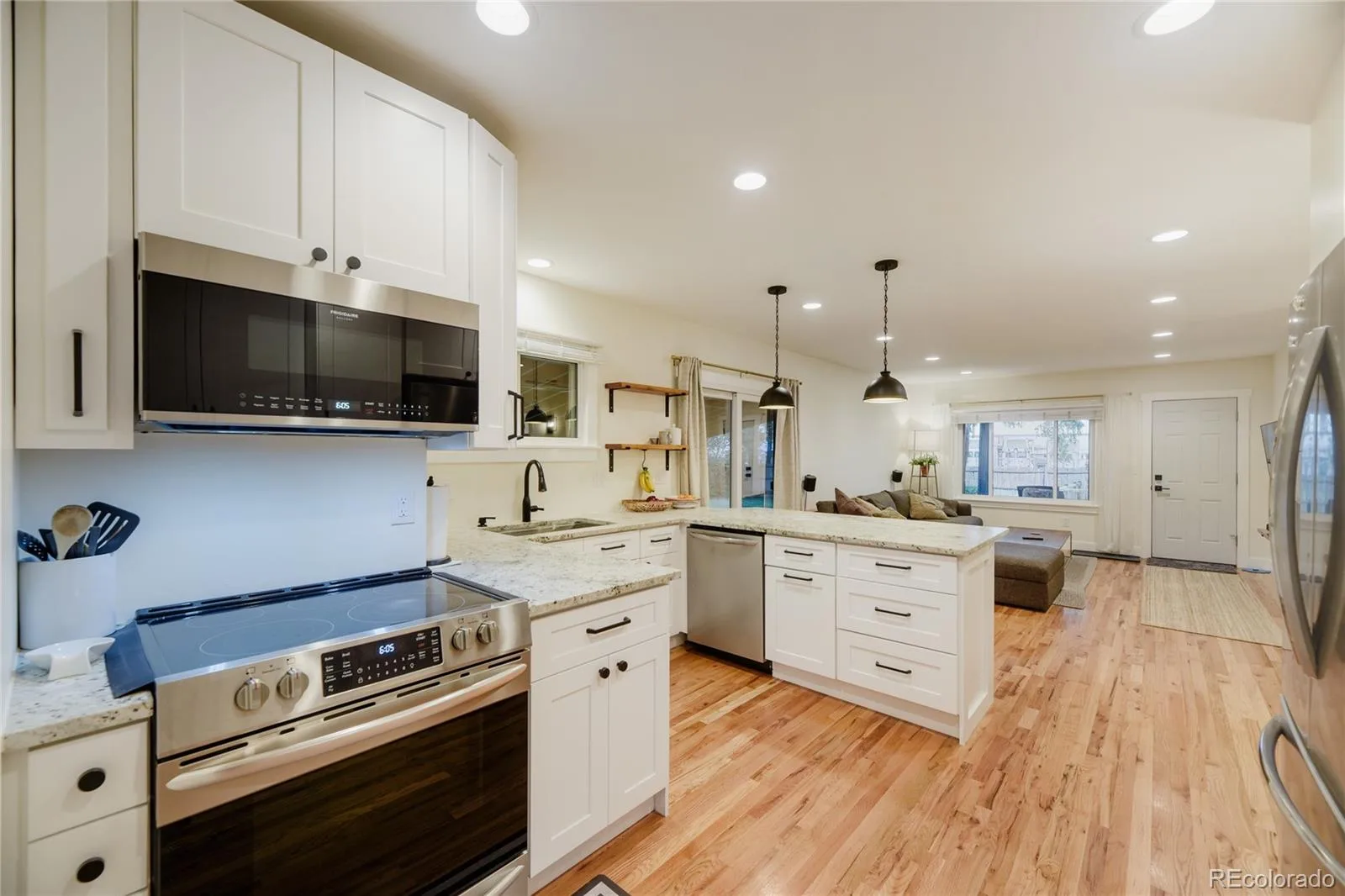 1280 W Oxford Avenue Englewood CO 80110 | MLS #REC3798082 07242026020531 1600 12