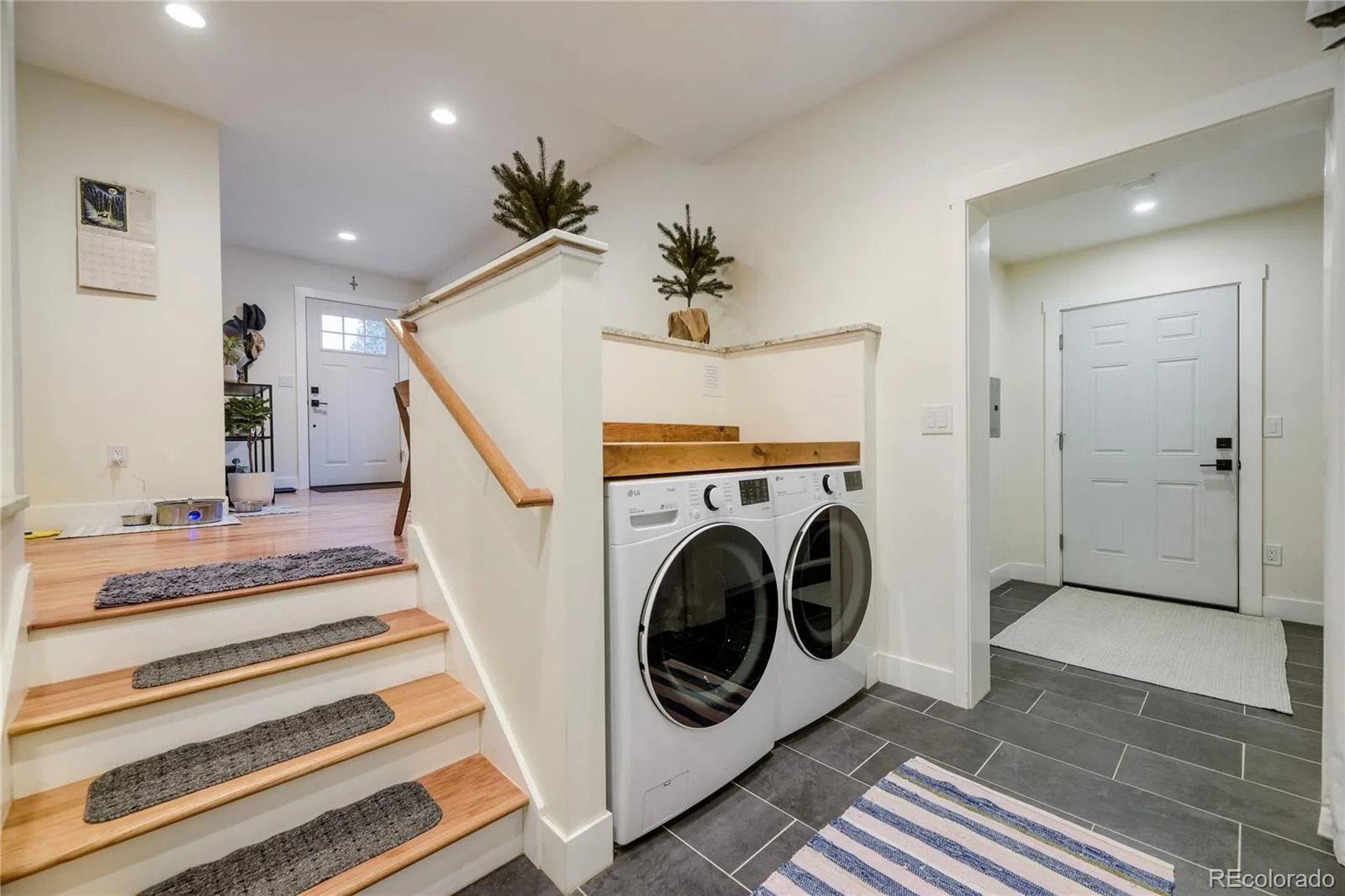 1280 W Oxford Avenue Englewood CO 80110 | MLS #REC3798082 07242026020531 1600 18