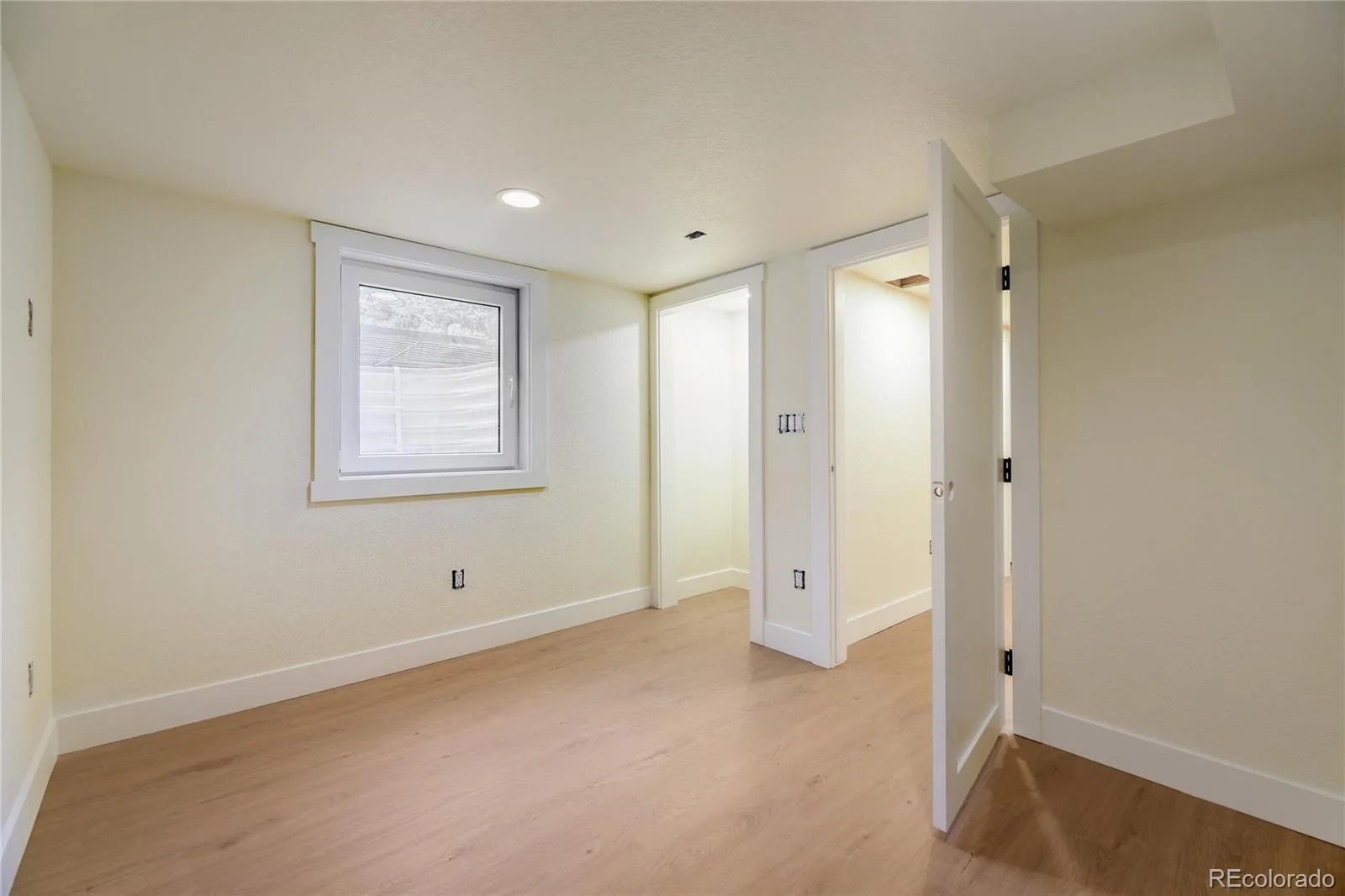 1280 W Oxford Avenue Englewood CO 80110 | MLS #REC3798082 07242026020531 1600 22