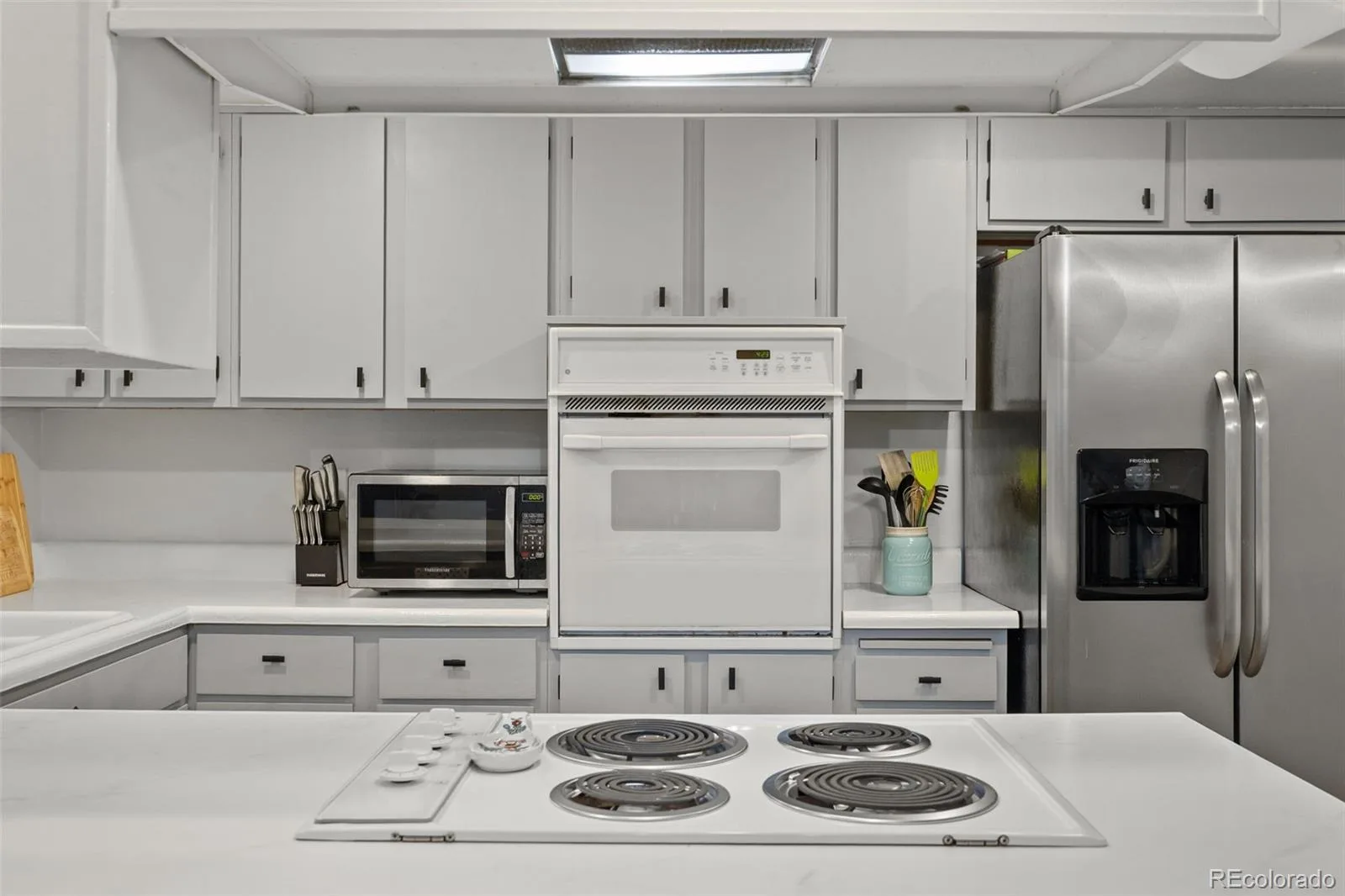 9239 E Nassau Avenue Denver CO 80237 MLS #REC3798143 06032026145925 1600 2