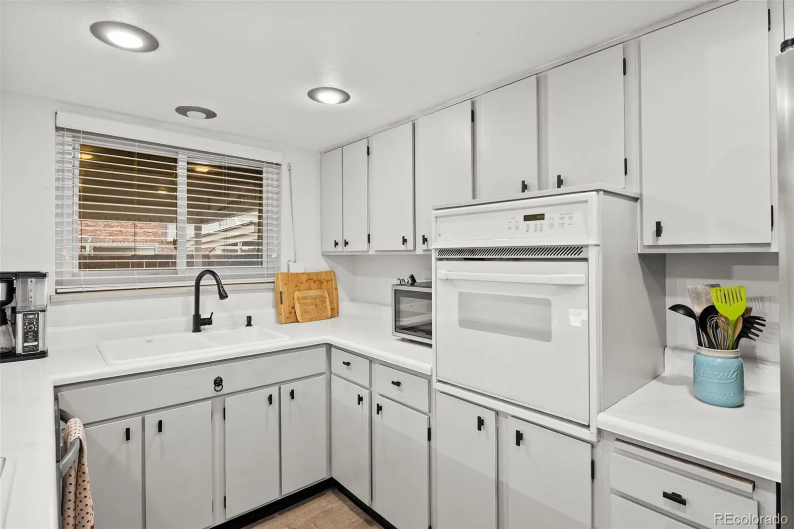 9239 E Nassau Avenue Denver CO 80237 MLS #REC3798143 06032026145925 1600 4