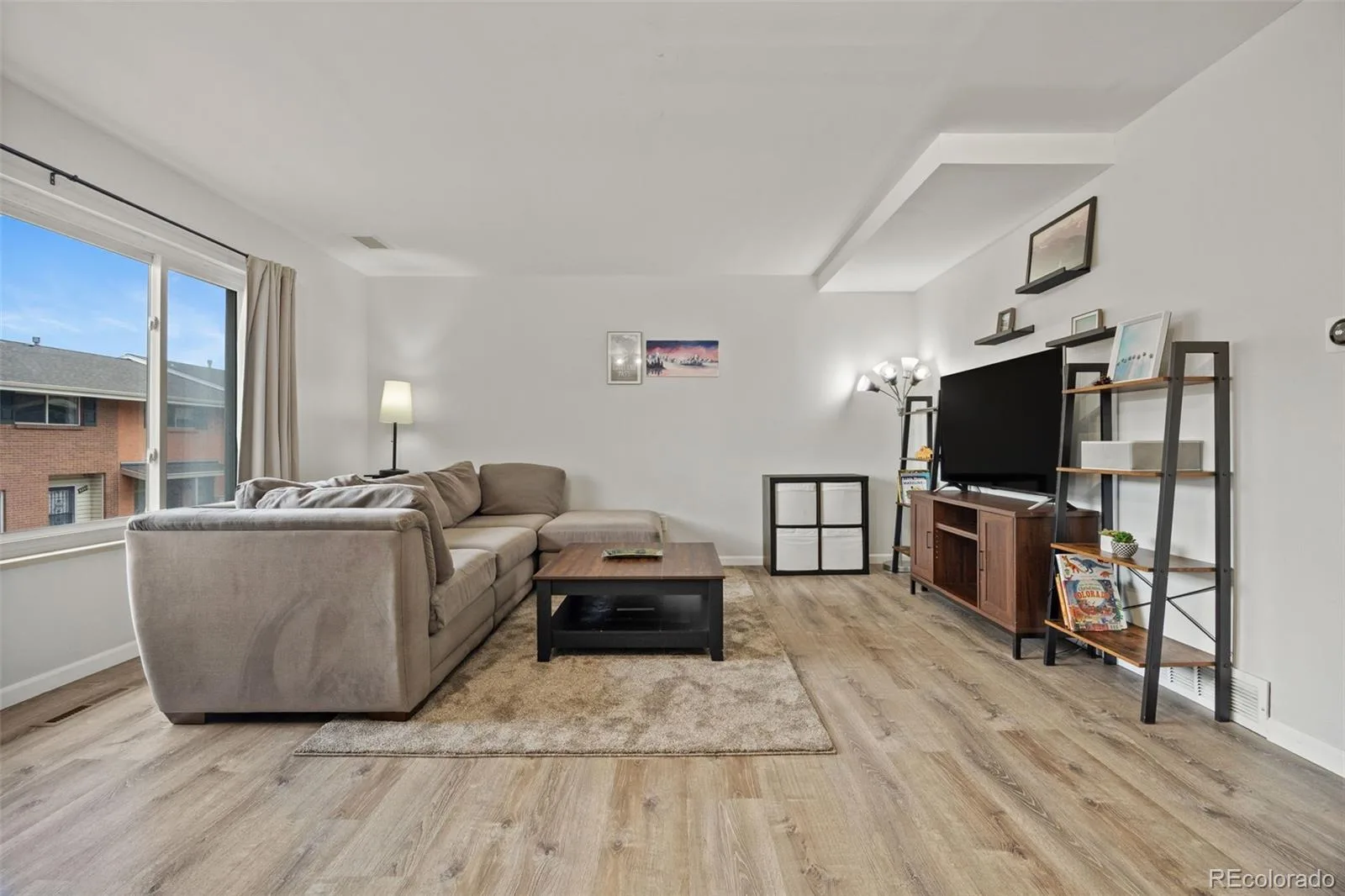 9239 E Nassau Avenue Denver CO 80237 MLS #REC3798143 06032026145925 1600 9