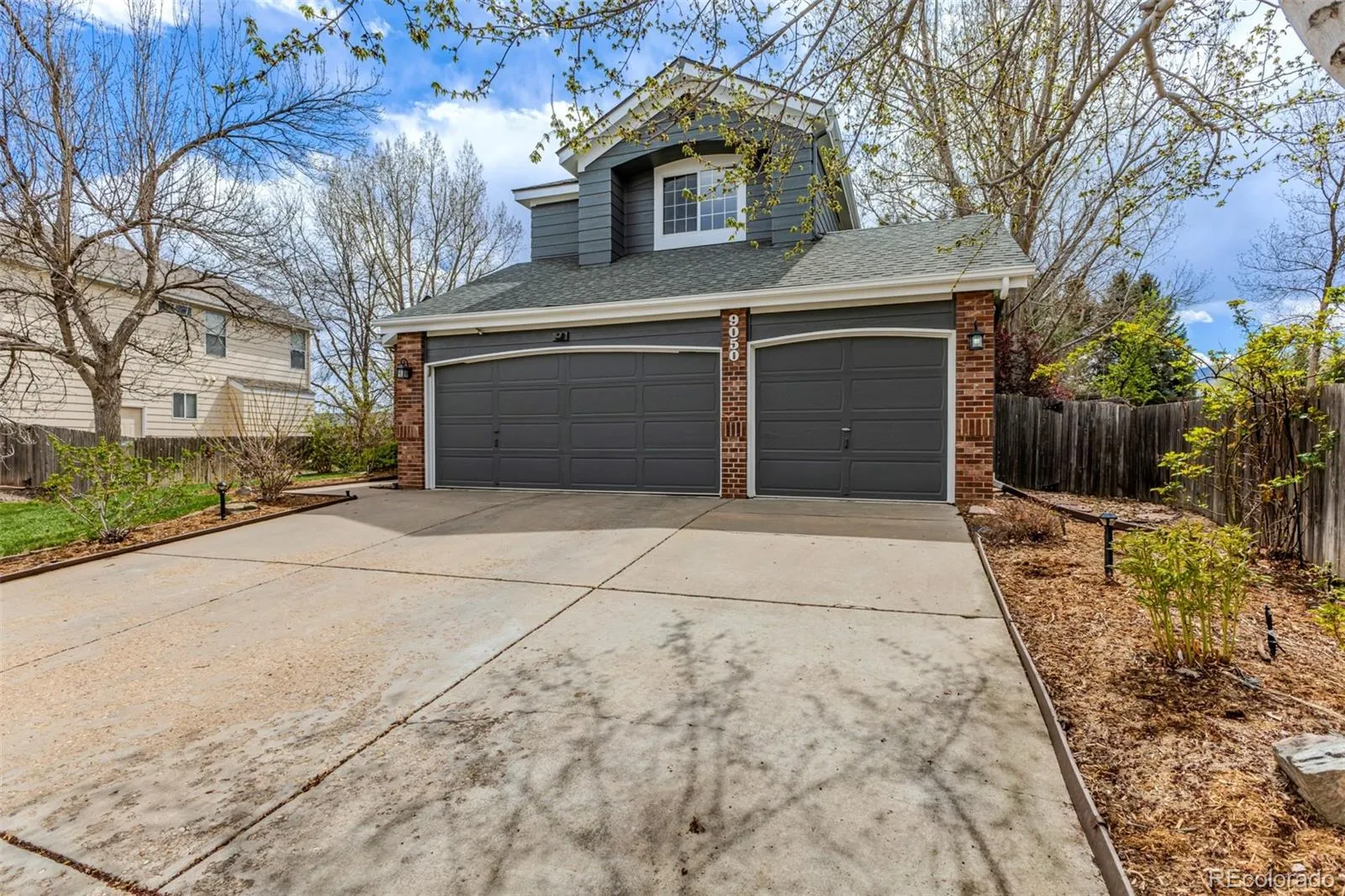 04092026010917 1600 1