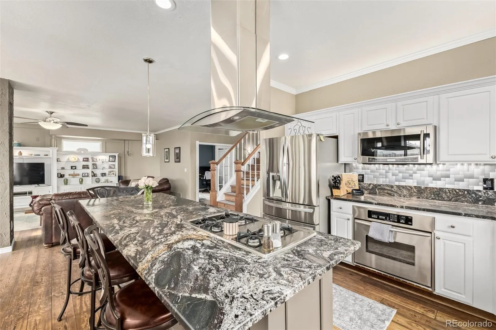 04092026010917 1600 19