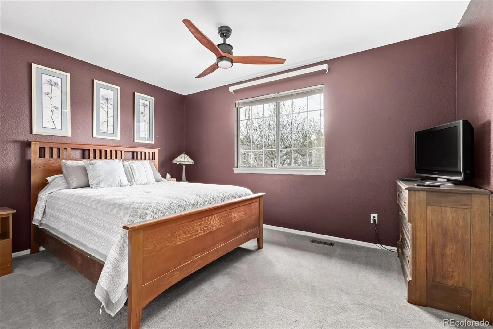 04092026010917 1600 33