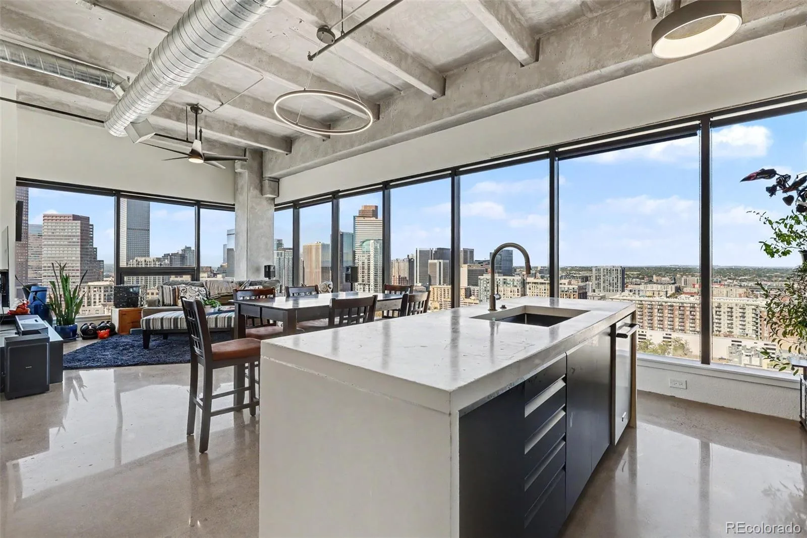 100 Park Avenue #2106 Denver CO 80205 | MLS #REC3799767 10122026233218 1600 4