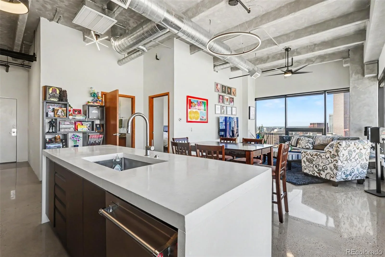 100 Park Avenue #2106 Denver CO 80205 | MLS #REC3799767 10122026233218 1600 5