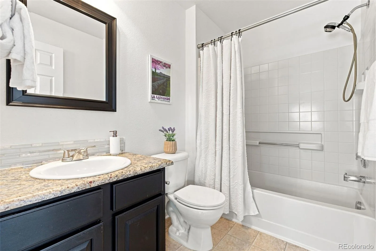 23572 E Alabama Drive Aurora CO 80018 | MLS #REC3799950 08222026183439 1600 35