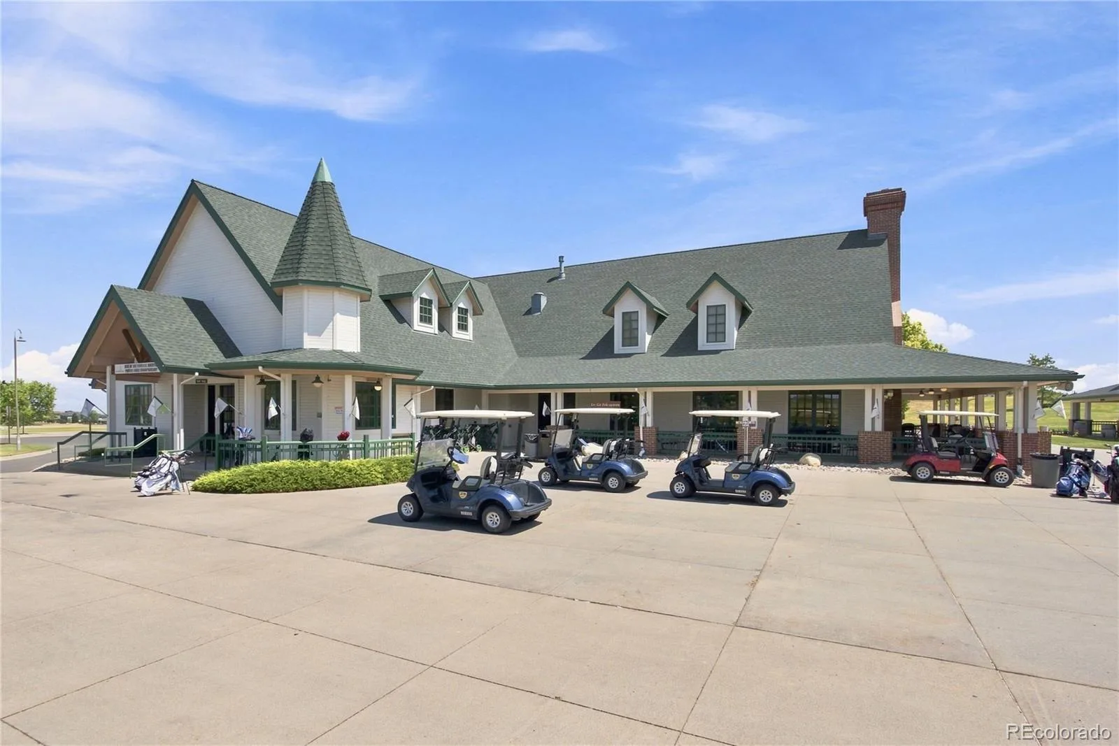 23572 E Alabama Drive Aurora CO 80018 | MLS #REC3799950 08222026183439 1600 44
