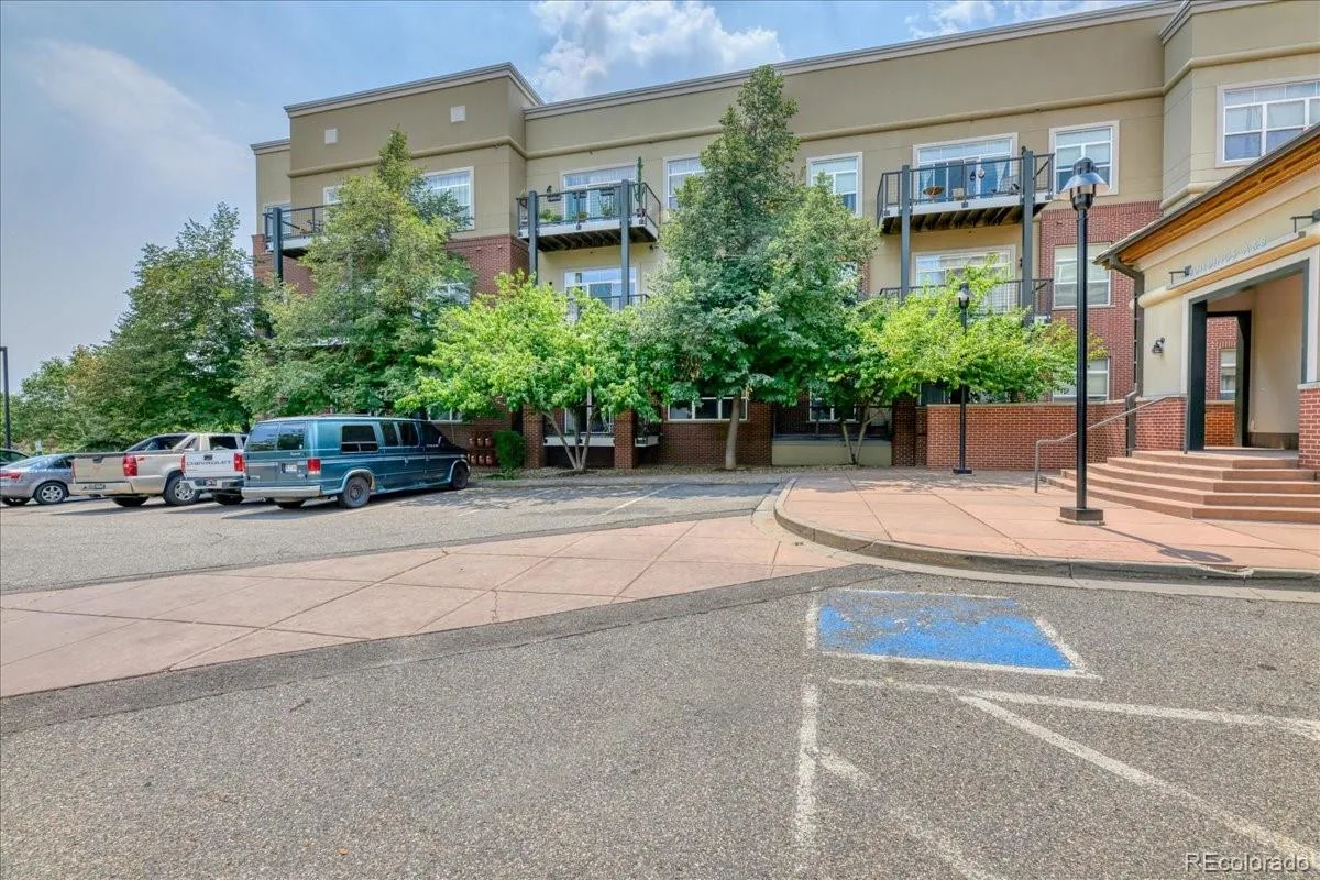 5401 S Park Terrace Avenue #107A Greenwood Village CO 80111 | MLS #REC3800102 08042026145627 1200 38