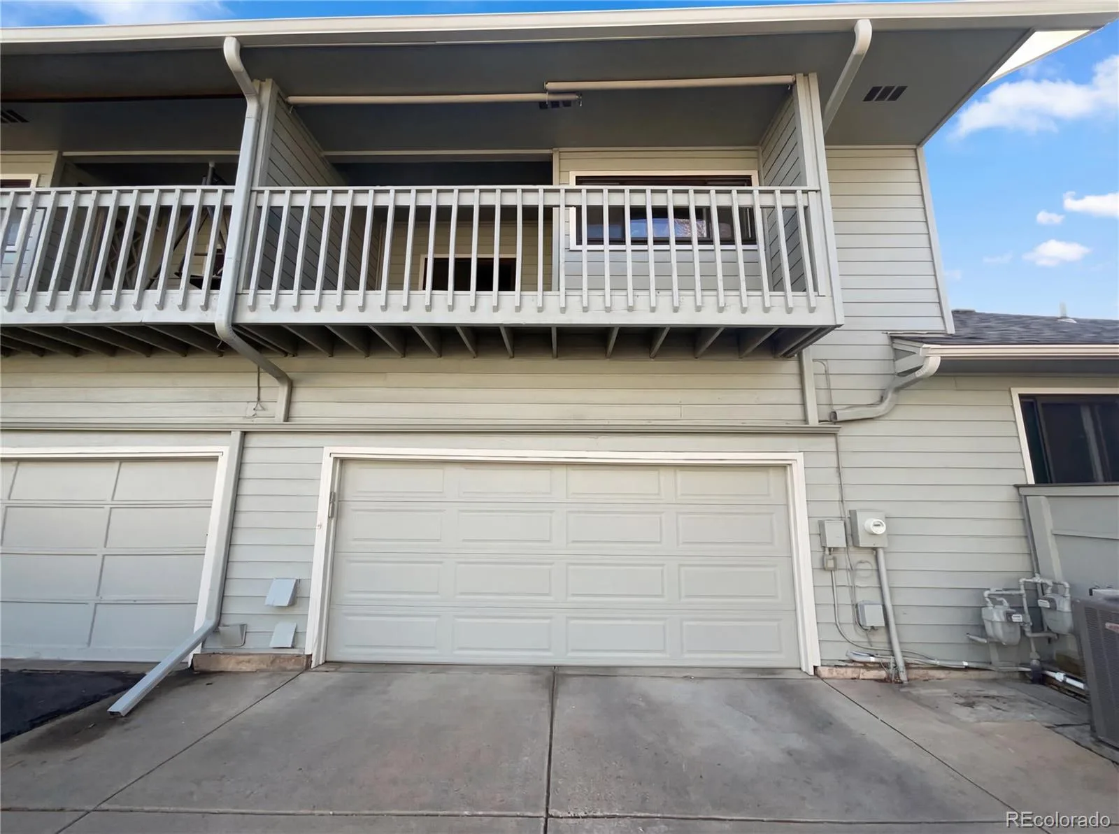 3075 E Long Circle Centennial CO 80122 | MLS #REC3800654 08282026154854 1600 4