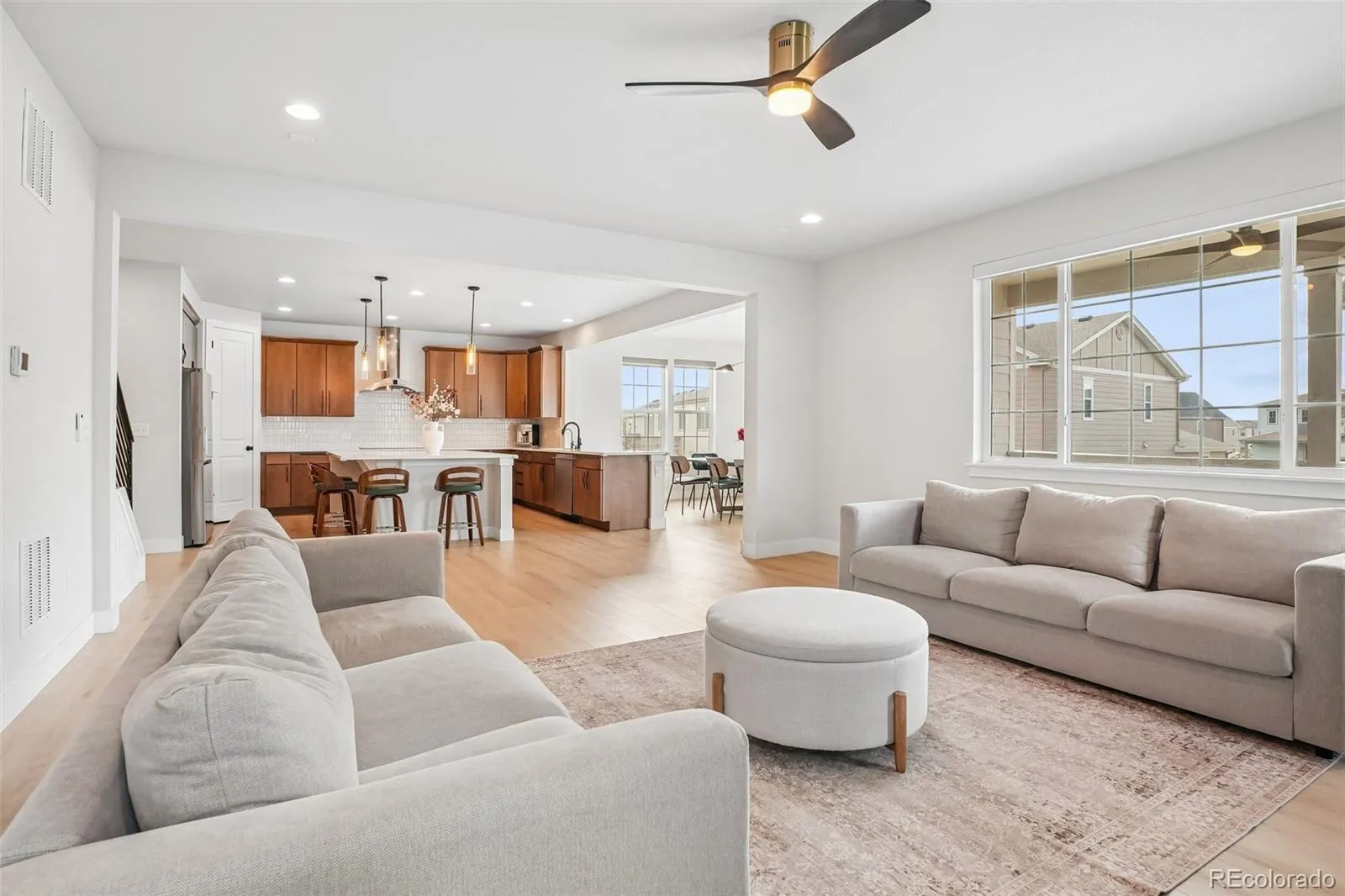 7319 S Yantley Way Aurora CO 80016 MLS #REC3801174 05052026132415 1600 15