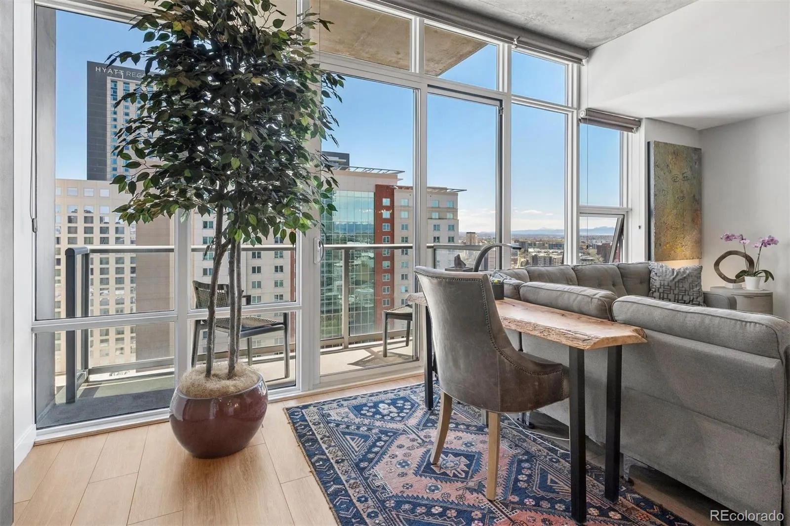 04102026183234 1600 15