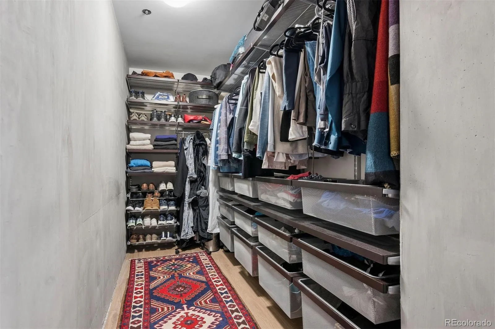 04102026183234 1600 25