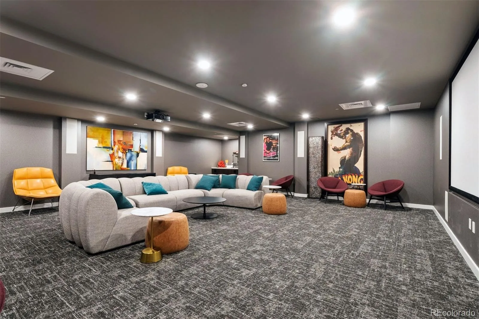 04102026183234 1600 32