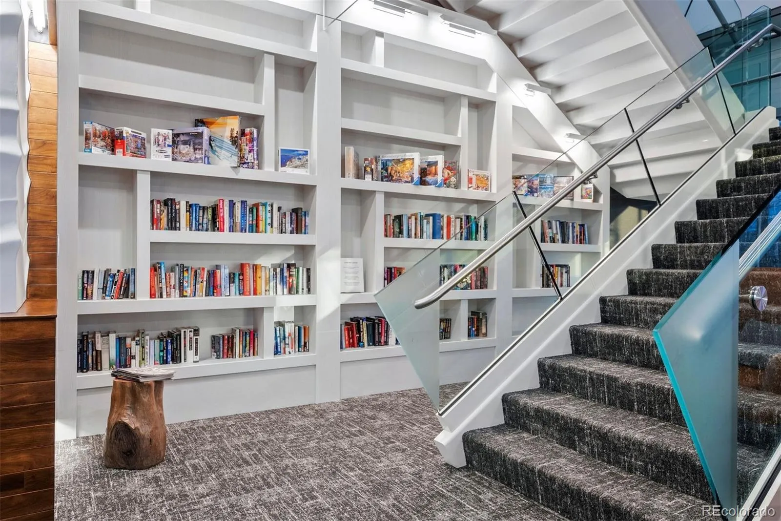 04102026183234 1600 34