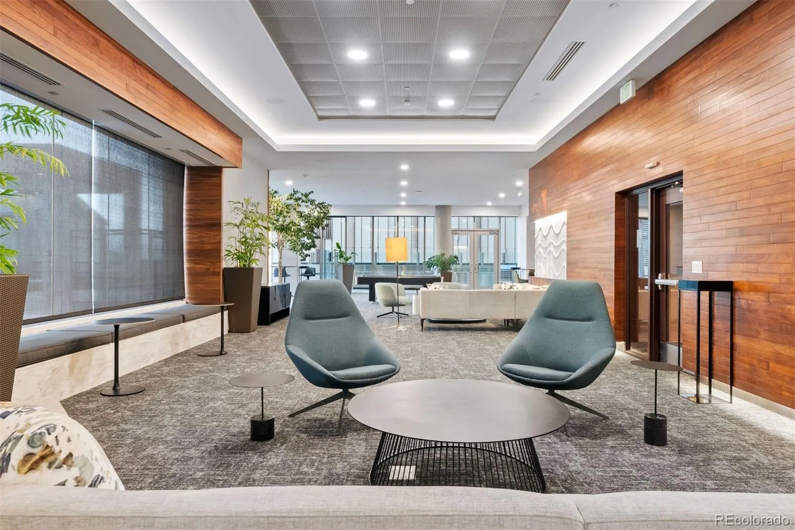 04102026183234 1600 37