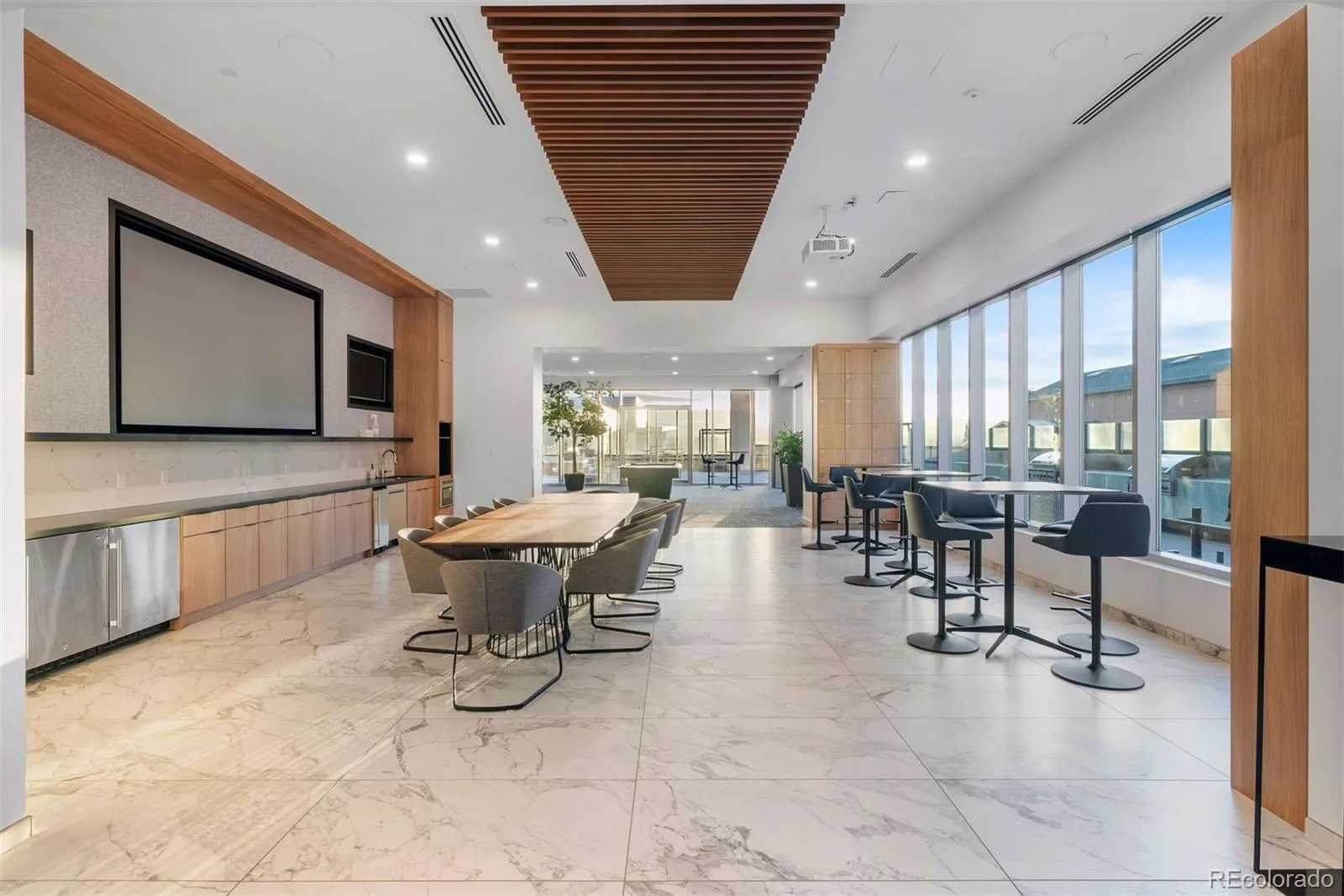 04102026183234 1600 42